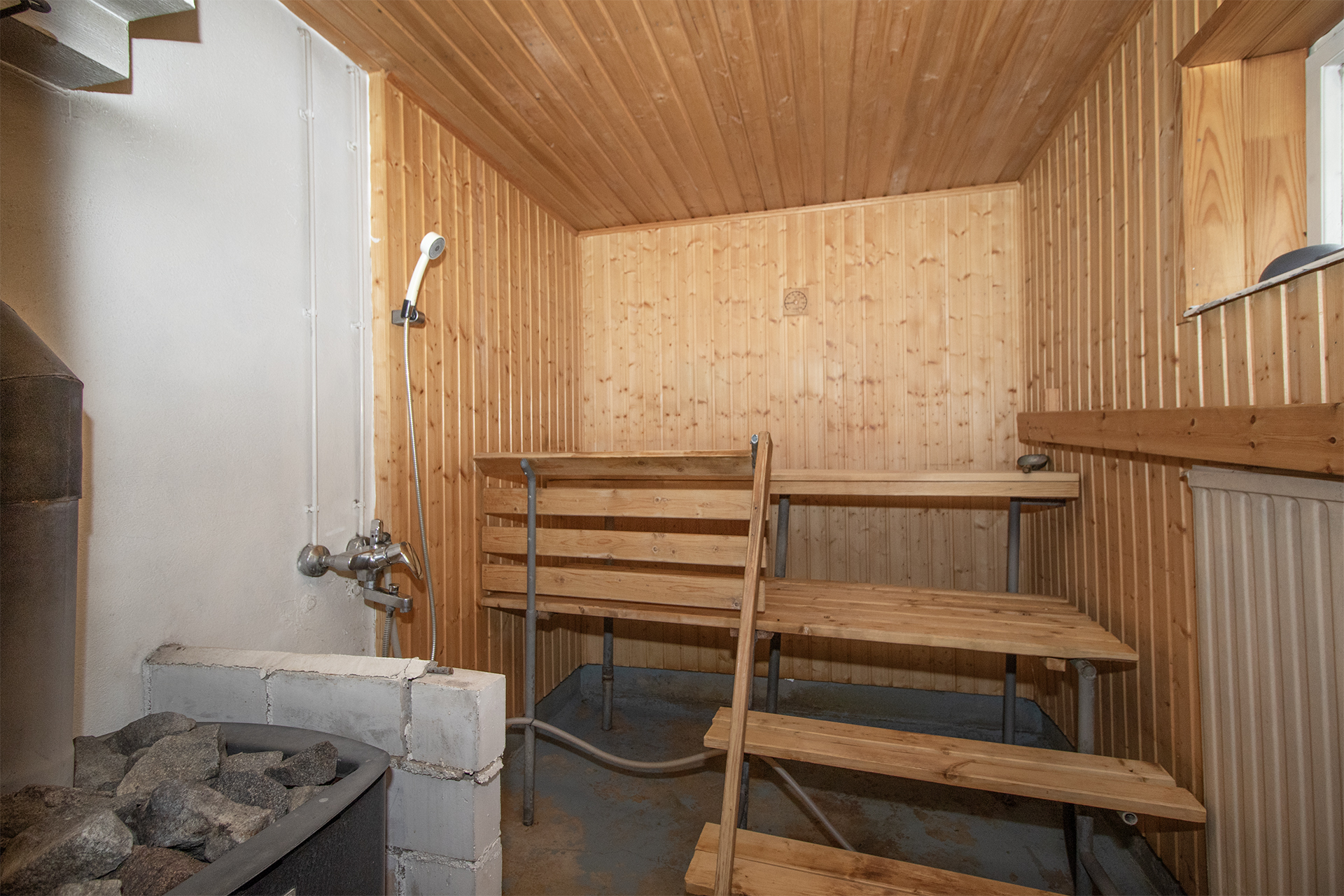 Ikkunallinen sauna