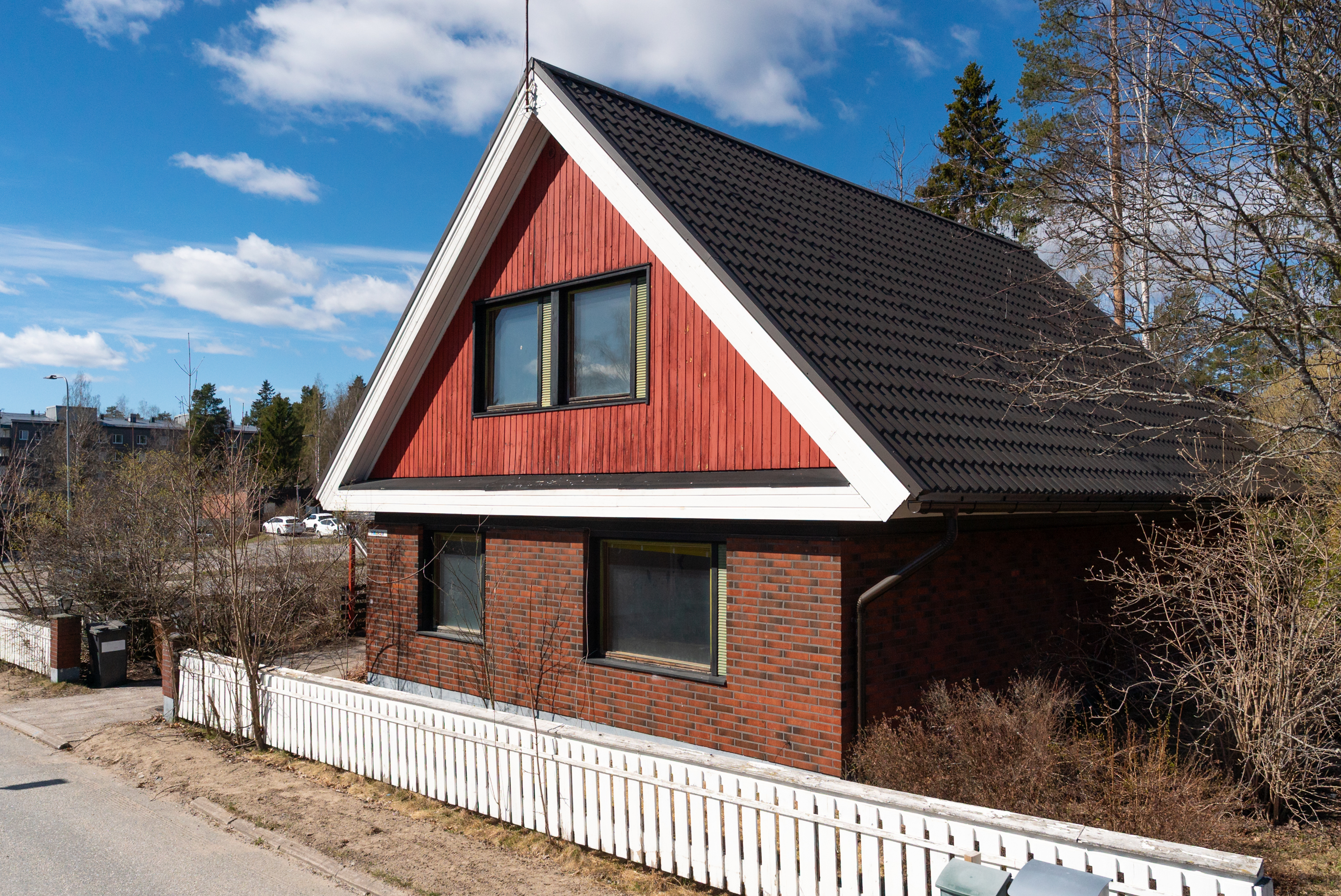 Hillakuja 1, Varikko, Jyväskylä