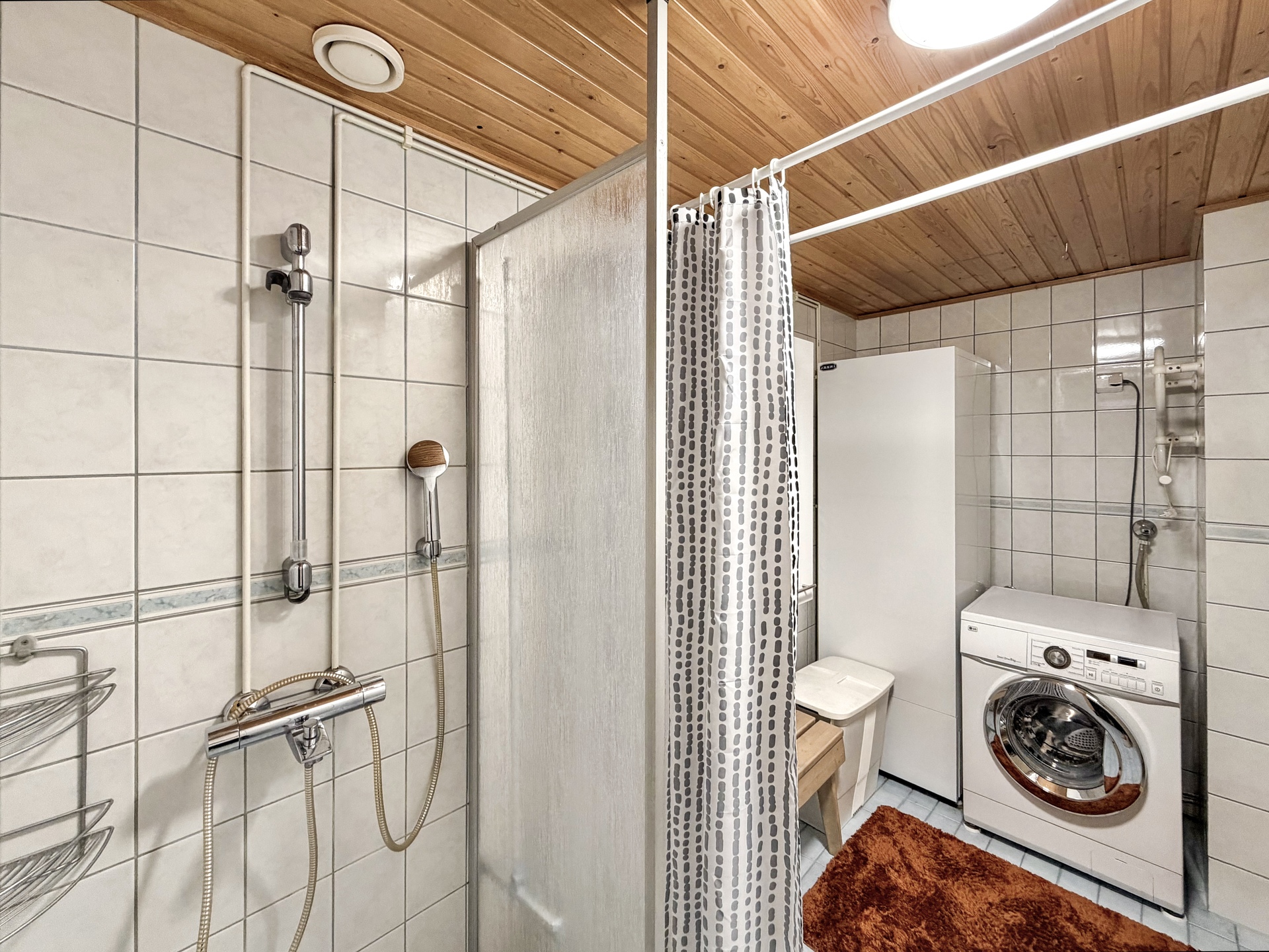 Petäjäkaarre 15-17, Kauriinmaa, Janakkala
