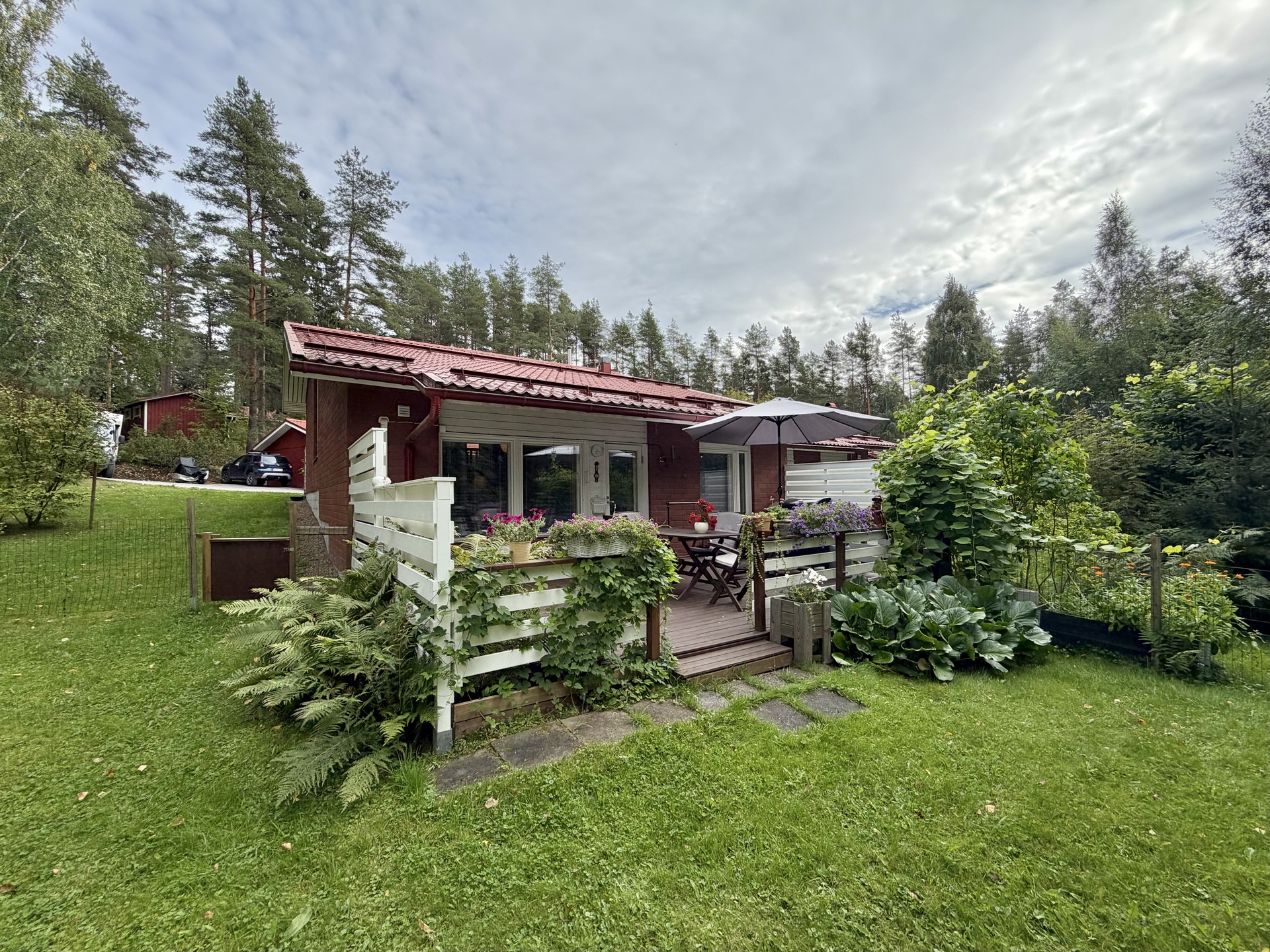 Petäjäkaarre 15-17, Kauriinmaa, Janakkala