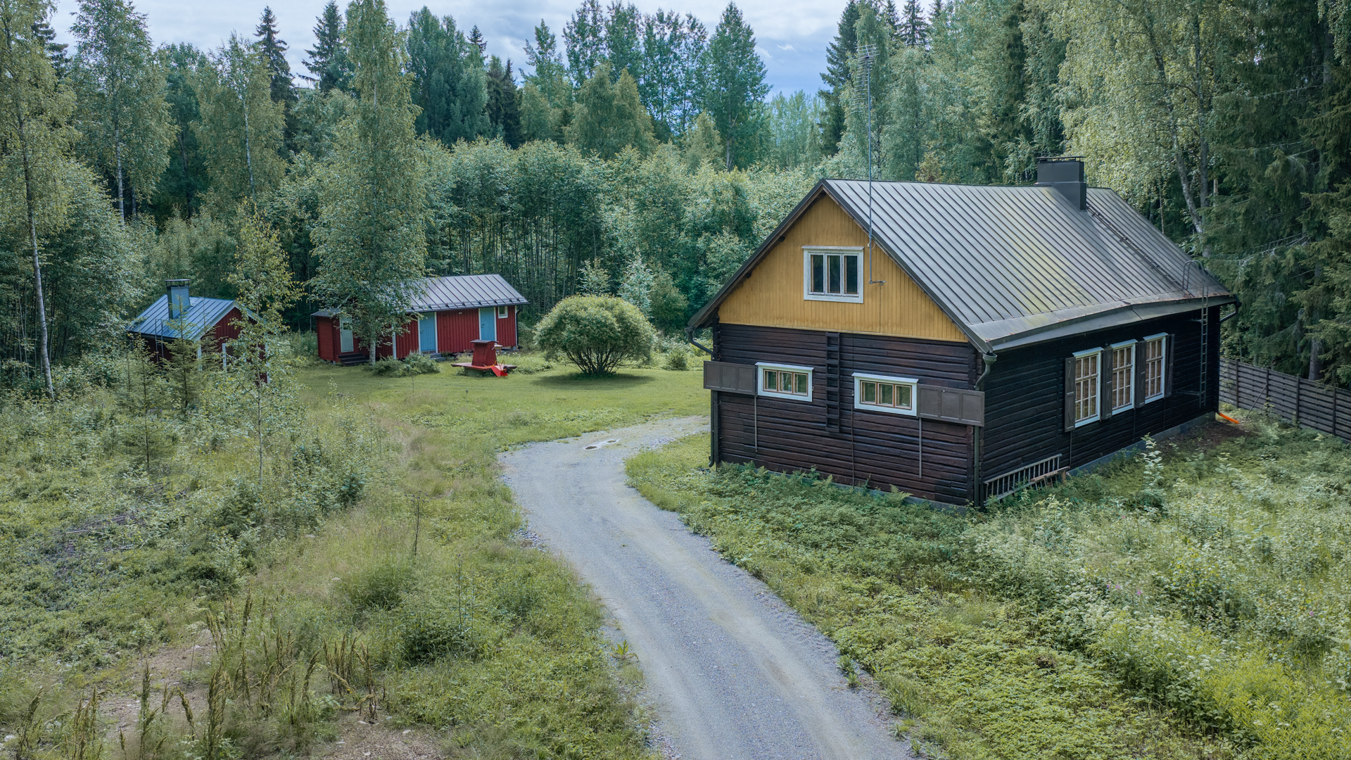 Rauhajärventie 1, Läsäkoski, Kangasniemi