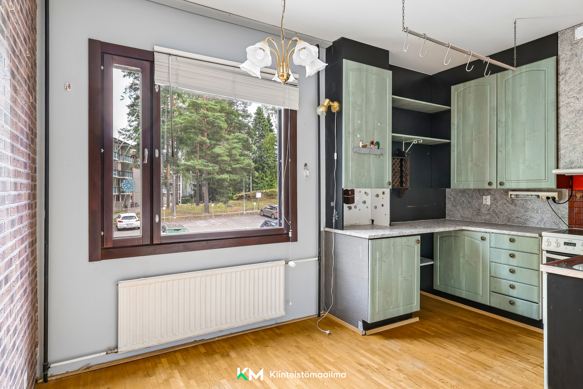 Keittiössä on tilaa ruokapöydällekin