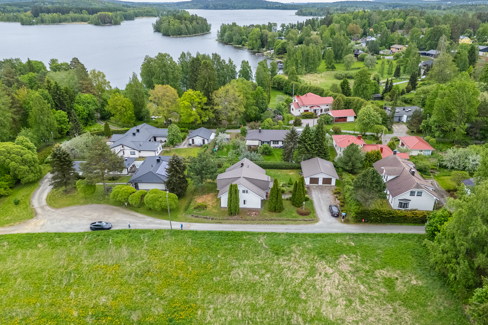 Valkamantie 6, Parola