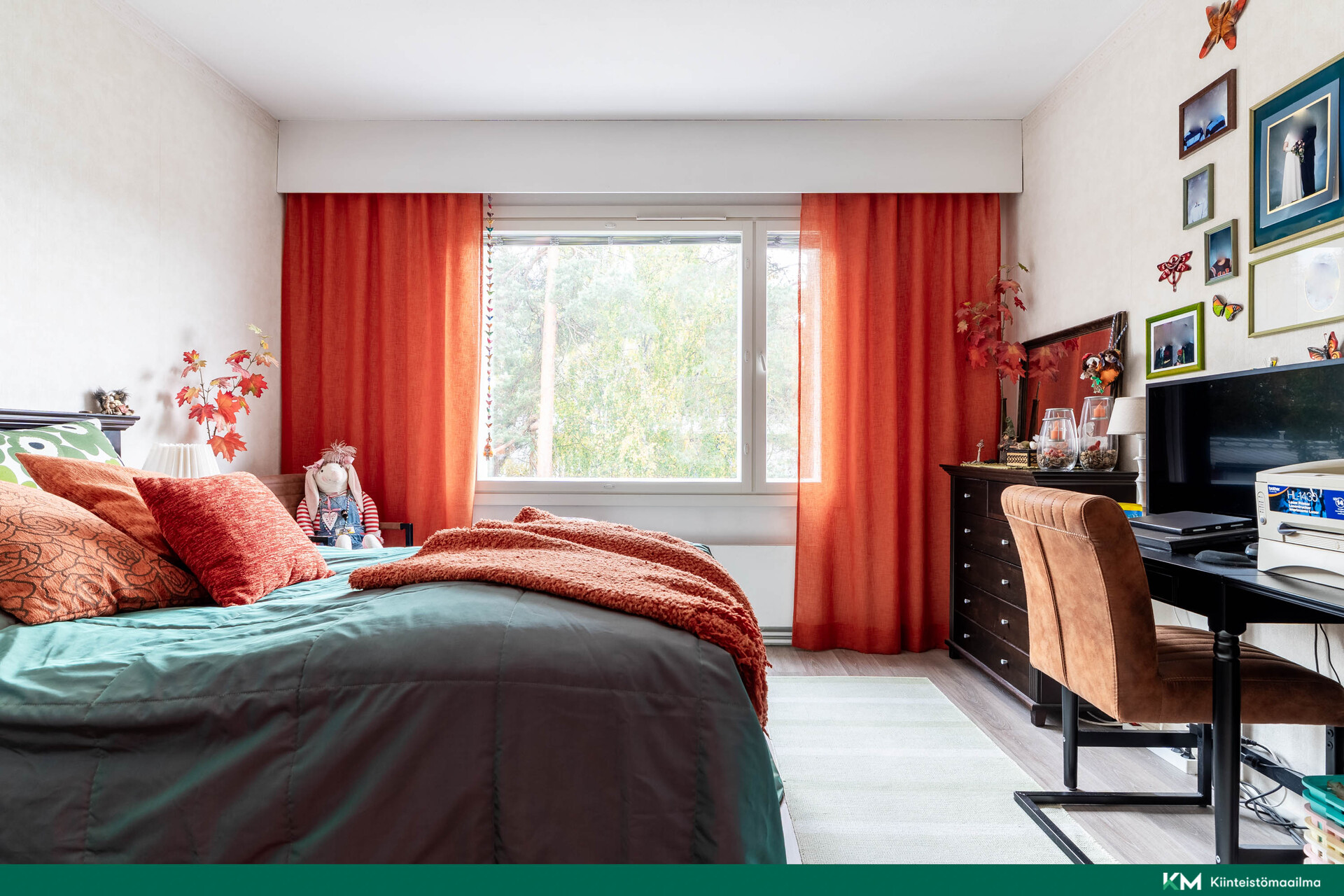 Isompi makuuhuone