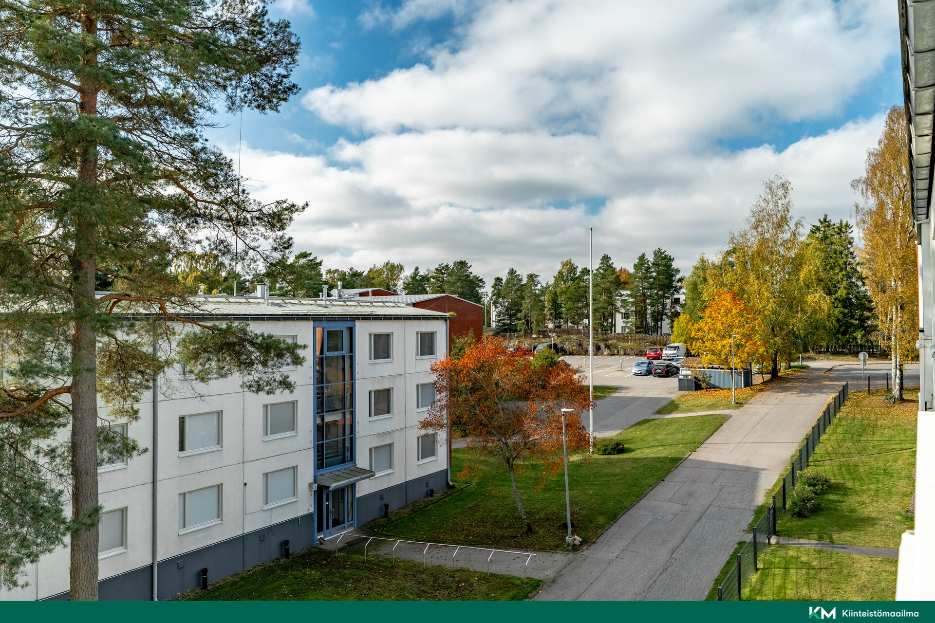 Sallatunturintie 1, Mellunmäki, Helsinki