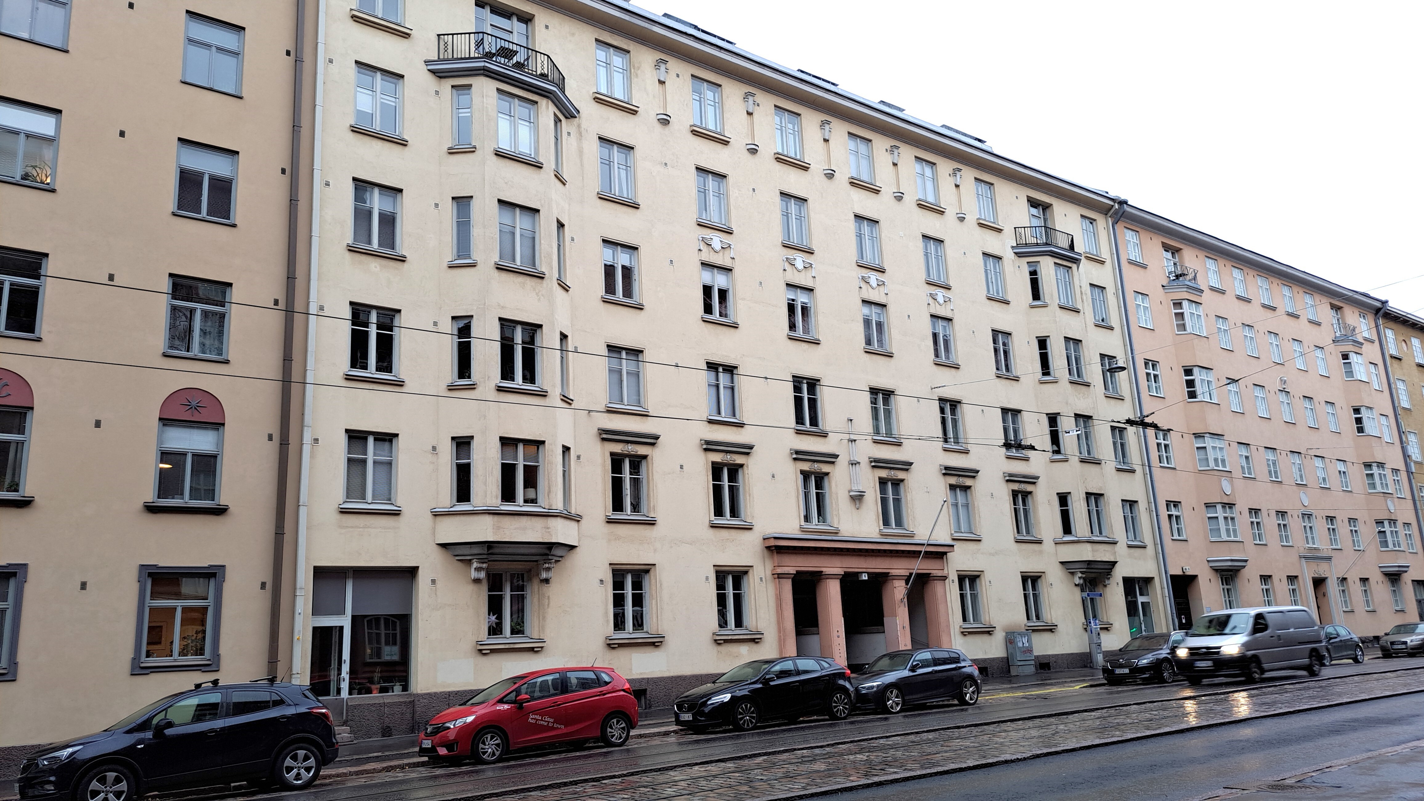 Caloniuksenkatu 6, Helsinki