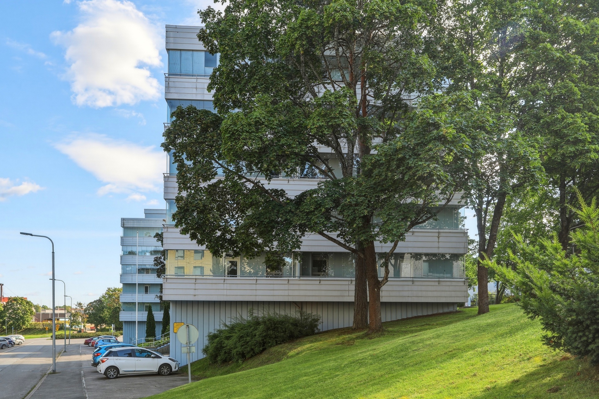 Urheilijankuja 9, Keskusta, Kouvola