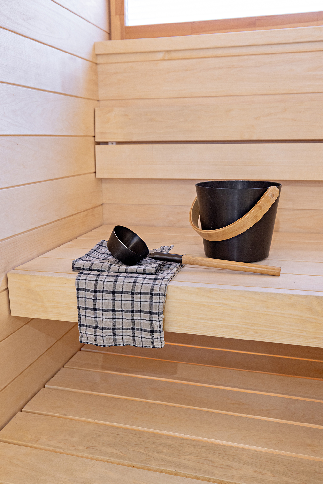 Mäyränmutka 6, Oulu