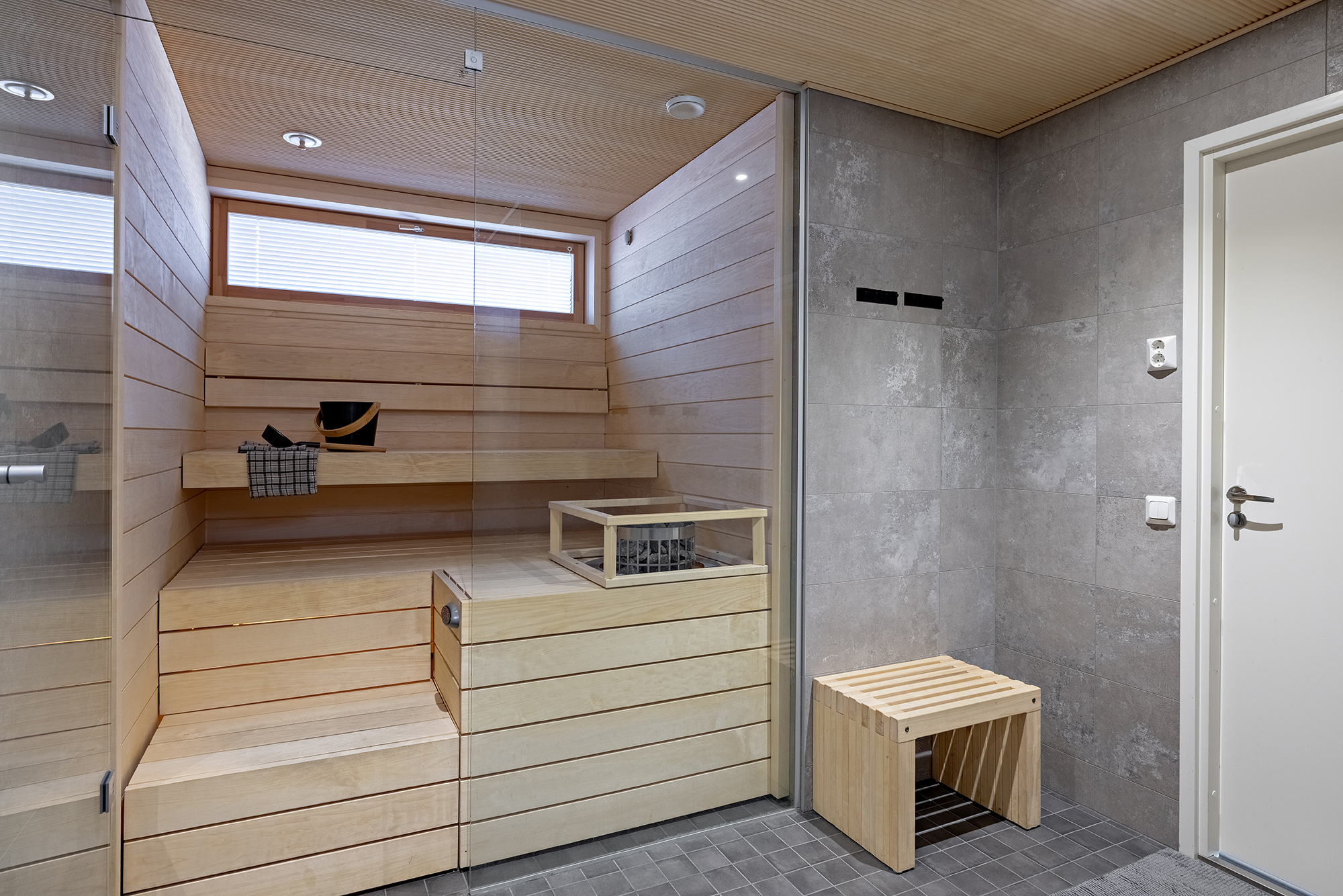 Mäyränmutka 6, Oulu