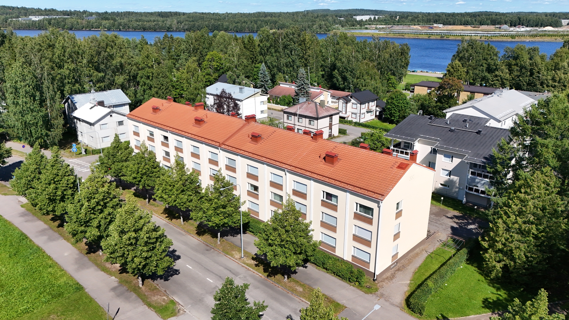Osmajoentie 9-11, Taulumäki, Varkaus