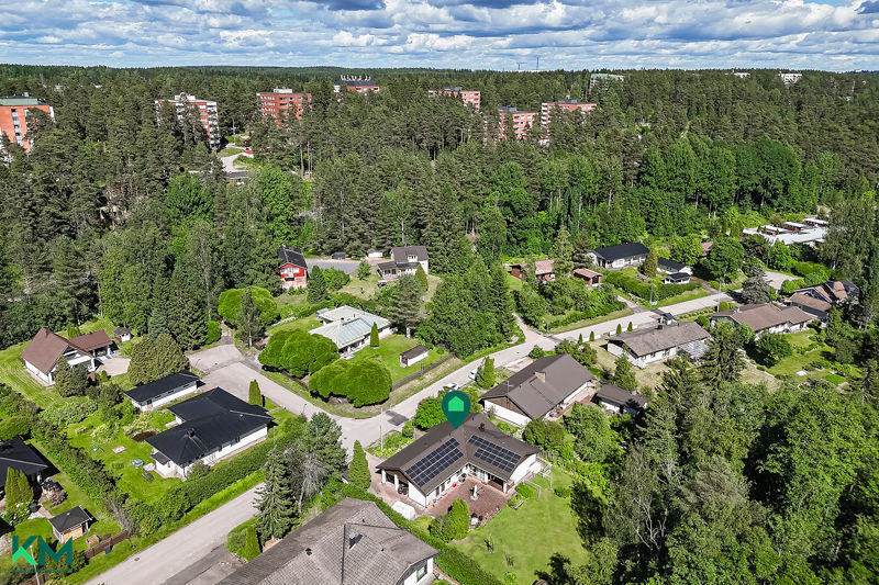 Laurilantie 9, Hedelmätarha, Hollola