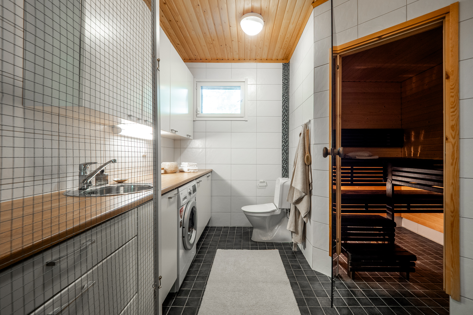 Metsänkuninkaantie 40, Hiironen, Oulu