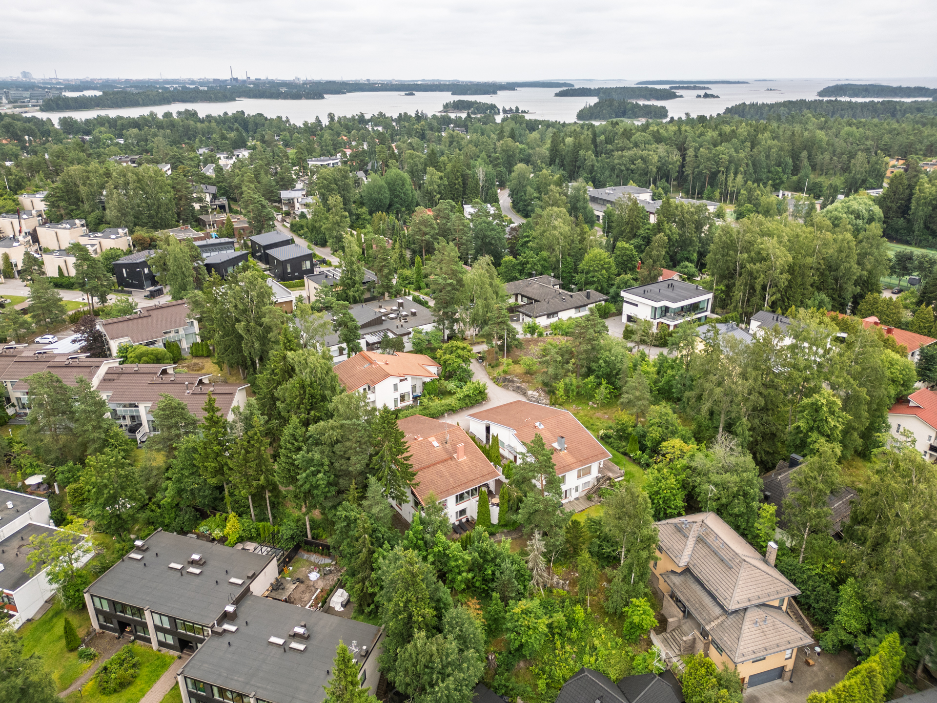 Mäensyrjä 11, Westend, Espoo