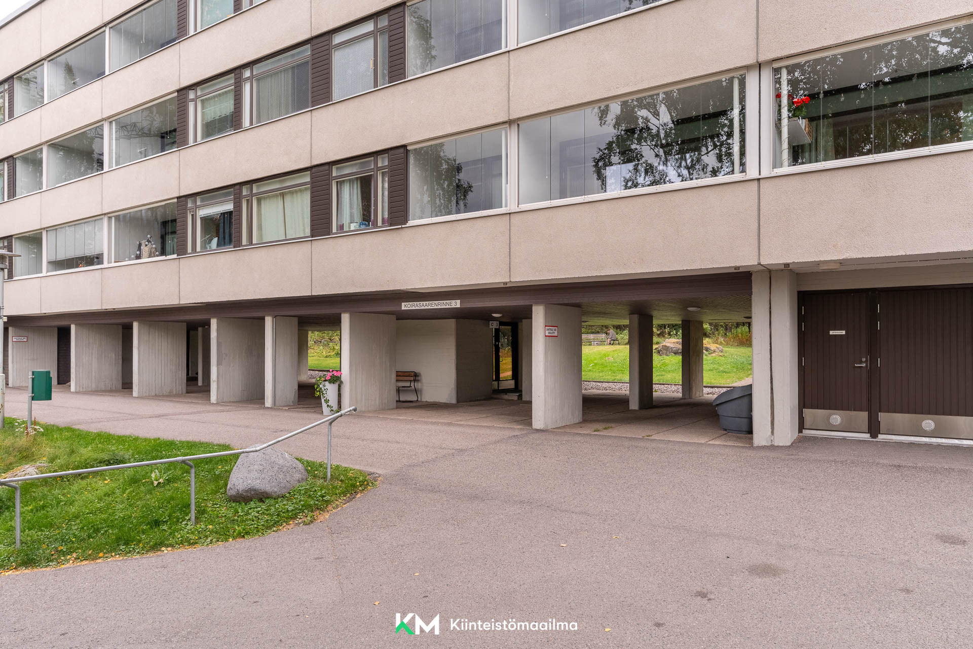 Koirasaarenrinne 3, Laajasalo, Helsinki