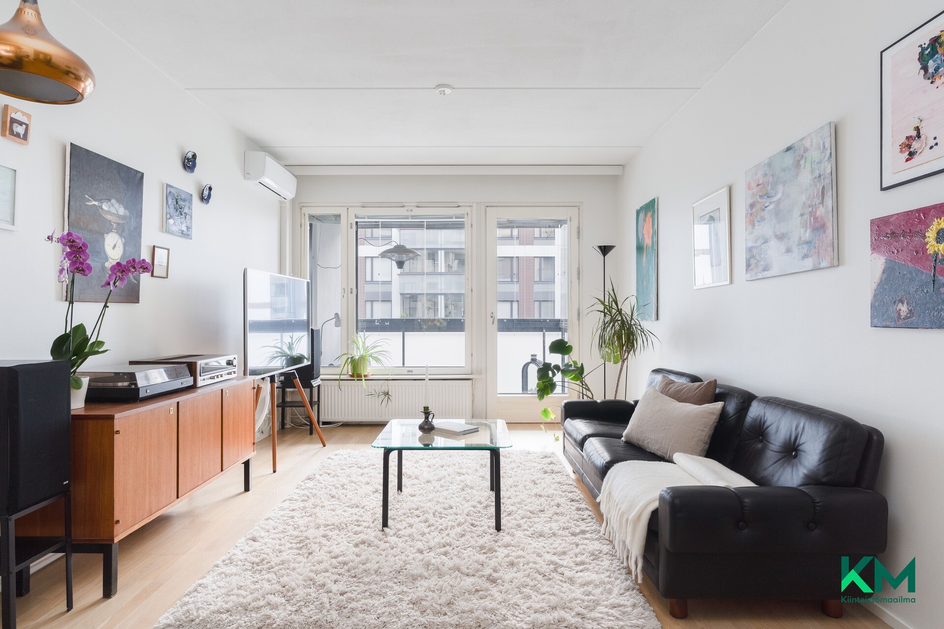 Radanrakentajantie 4, Helsinki