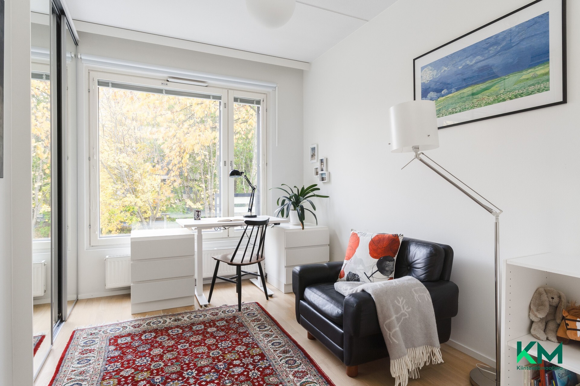 Radanrakentajantie 4, Helsinki