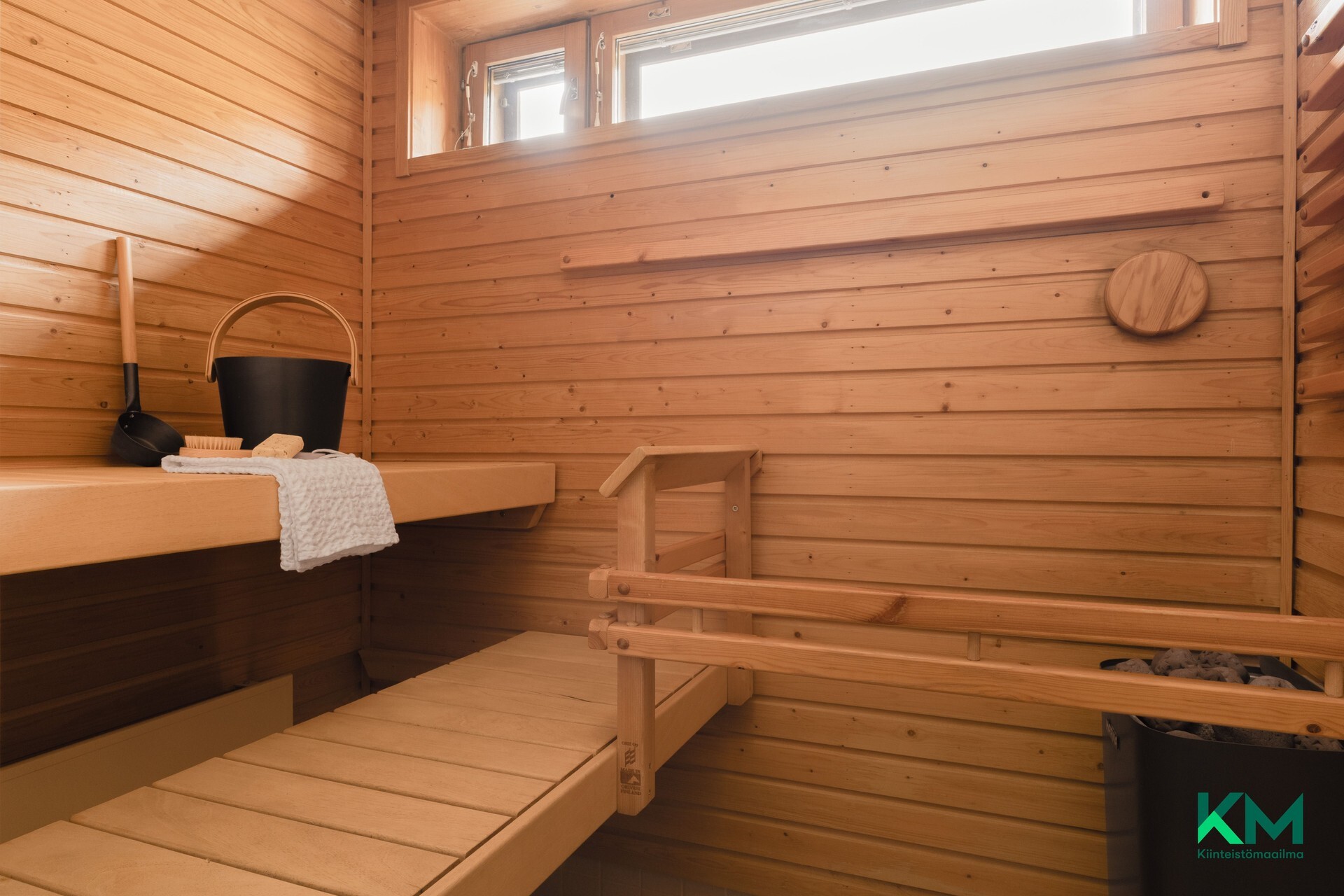 Radanrakentajantie 4, Helsinki