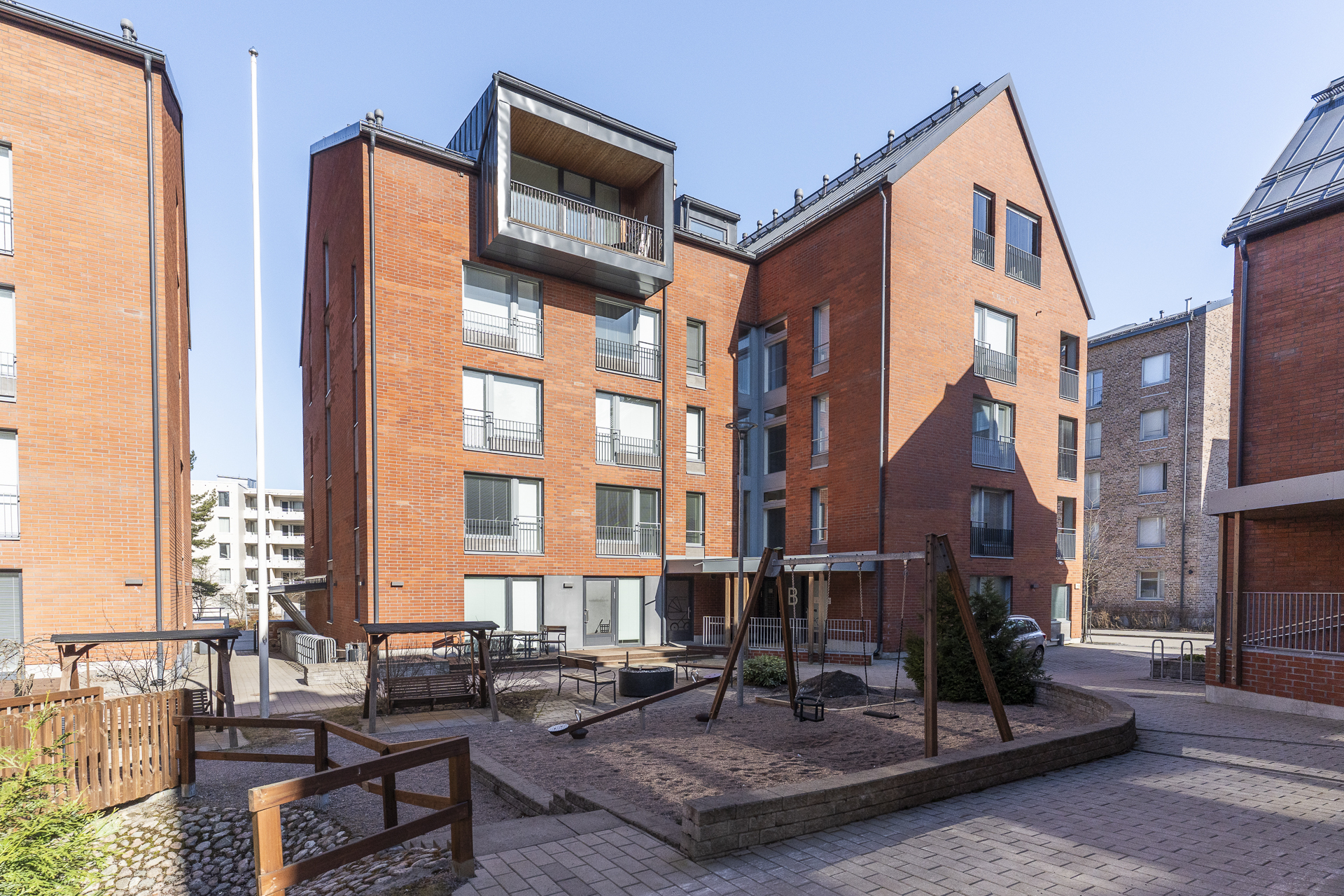 Reviisorinkatu 10, Espoon keskus, Espoo