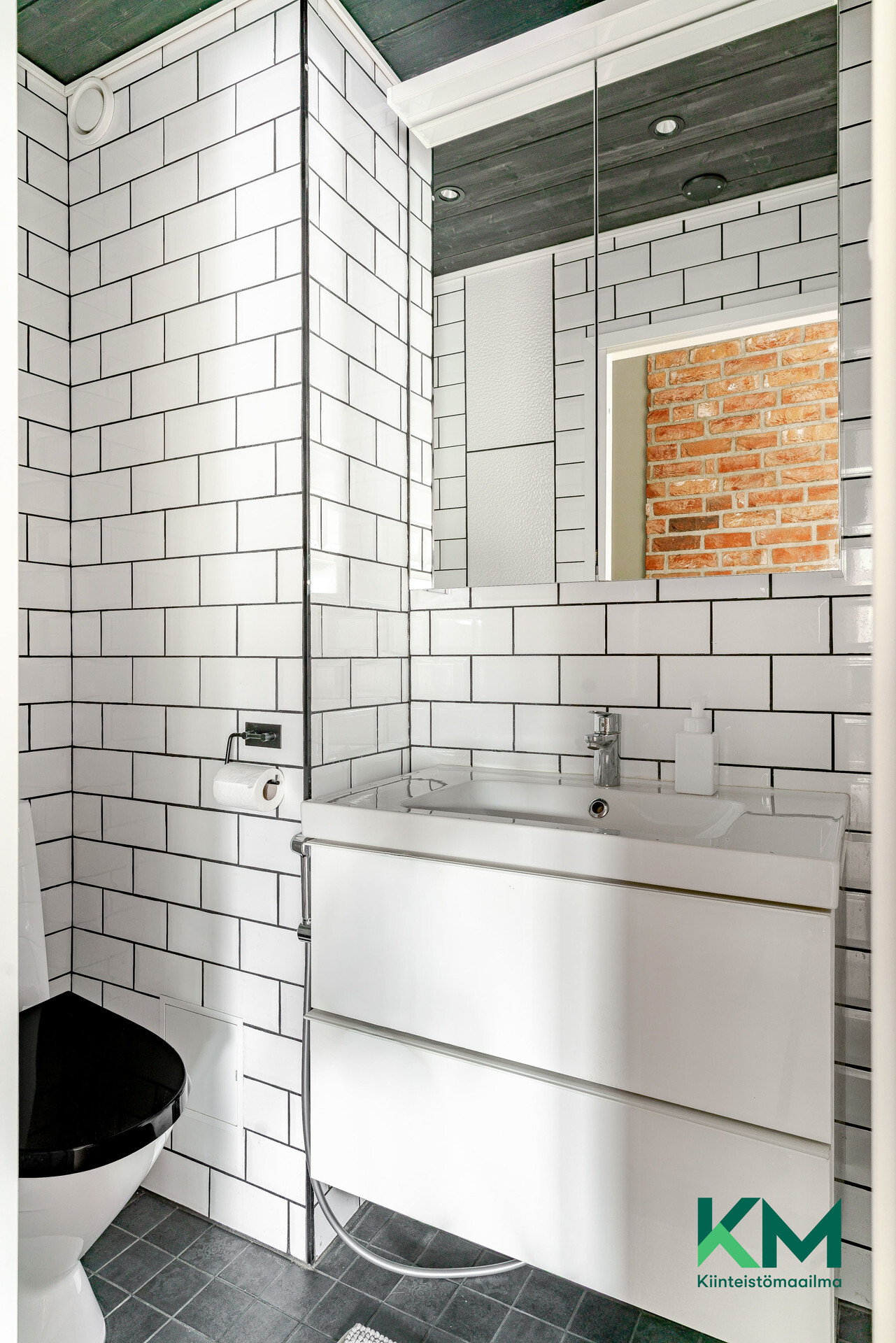 Erillinen wc