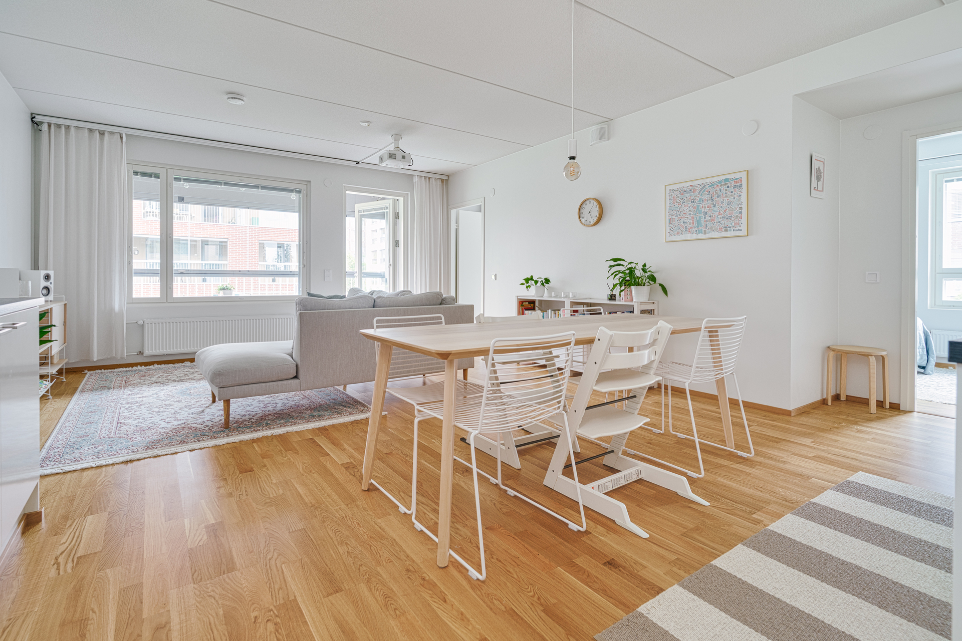 Maisemamaalauksenkatu 4, Kuninkaantammi, Helsinki