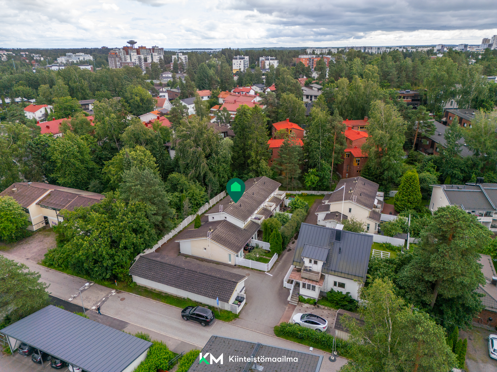 Keskiyöntie 16, Olari, Espoo