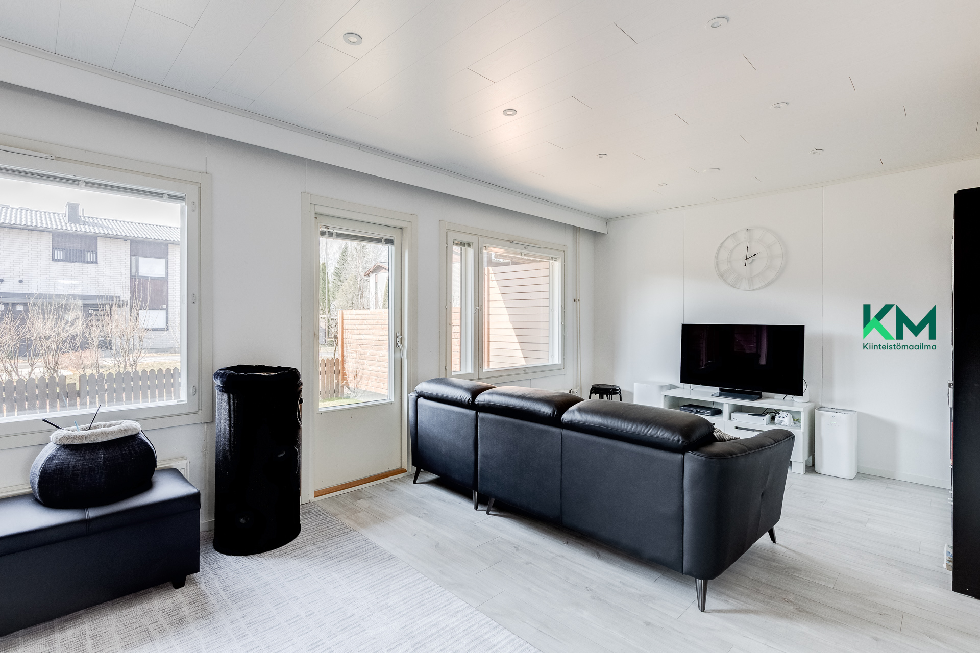 Rakovalkeantie 17, Helsinki