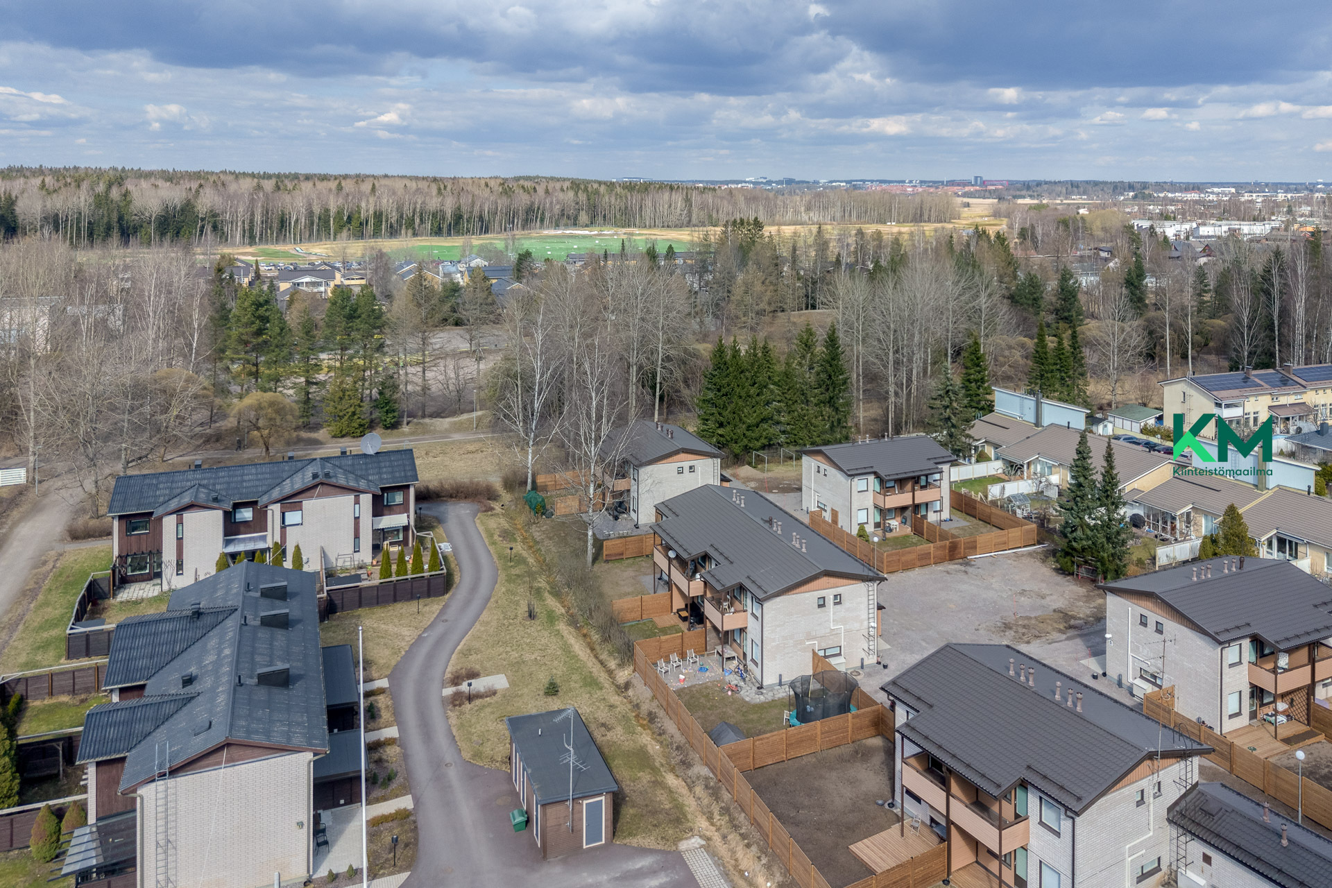 Rakovalkeantie 17, Helsinki