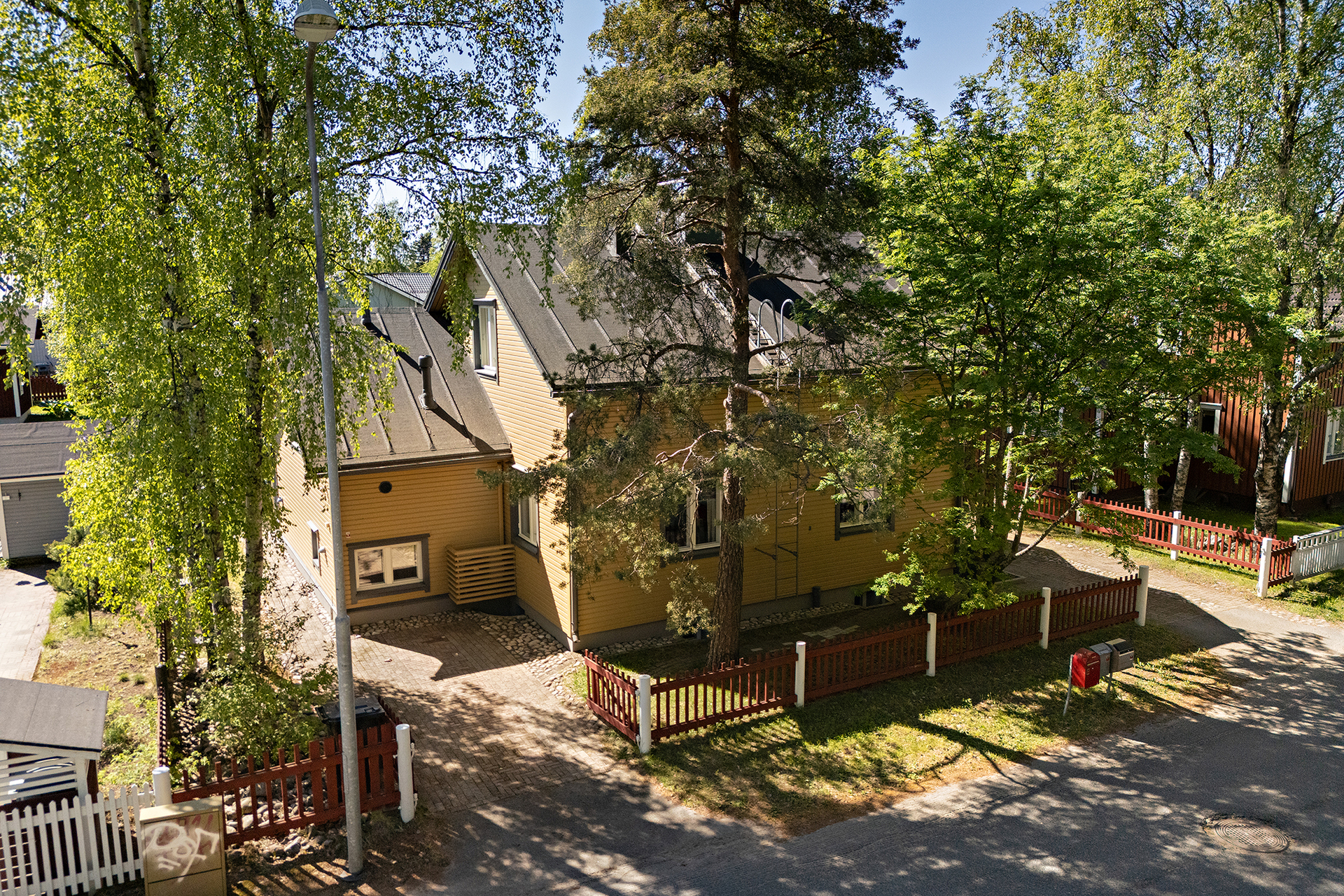 Kaukovainionkatu 34, Karjasilta, Oulu