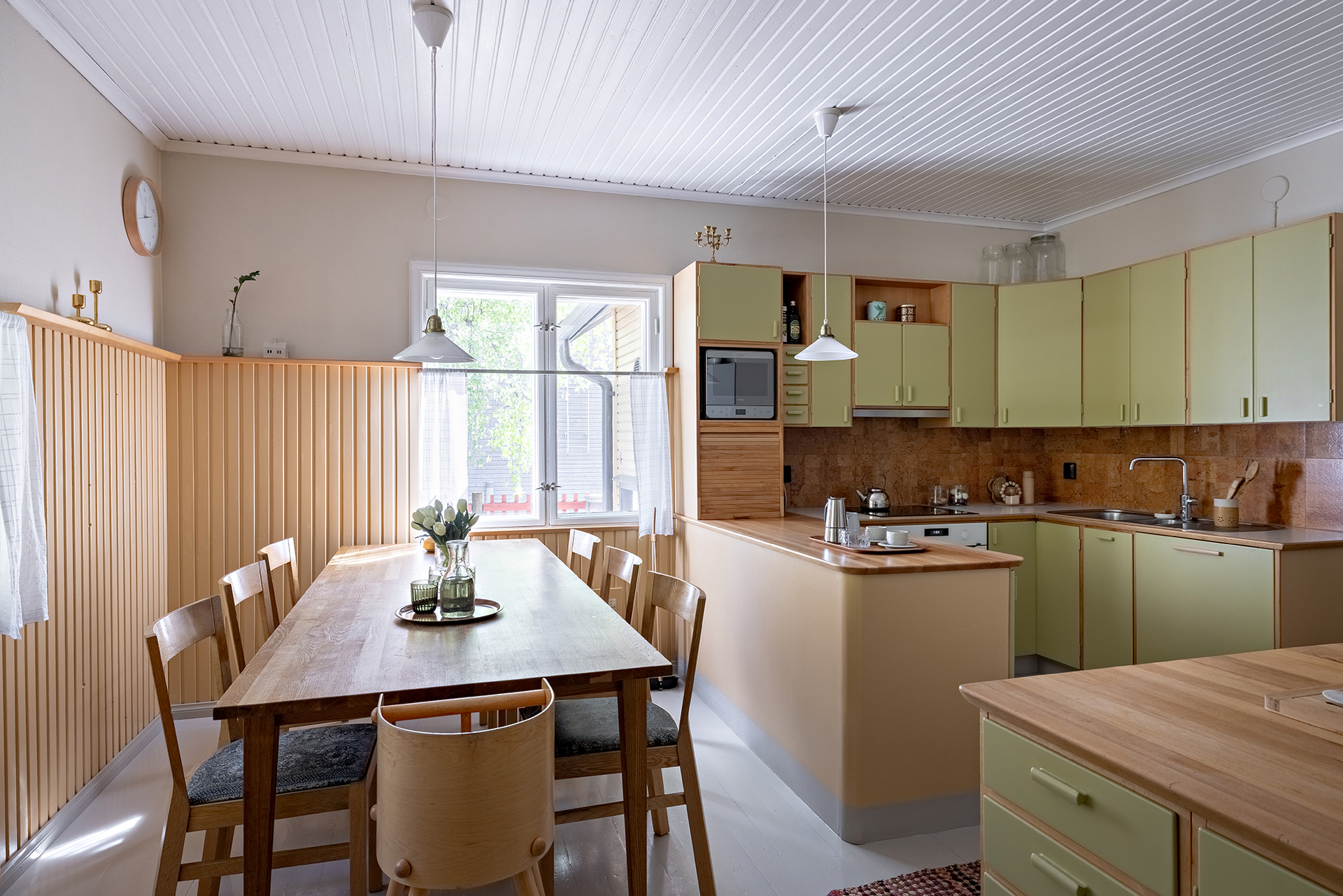 Kaukovainionkatu 34, Karjasilta, Oulu