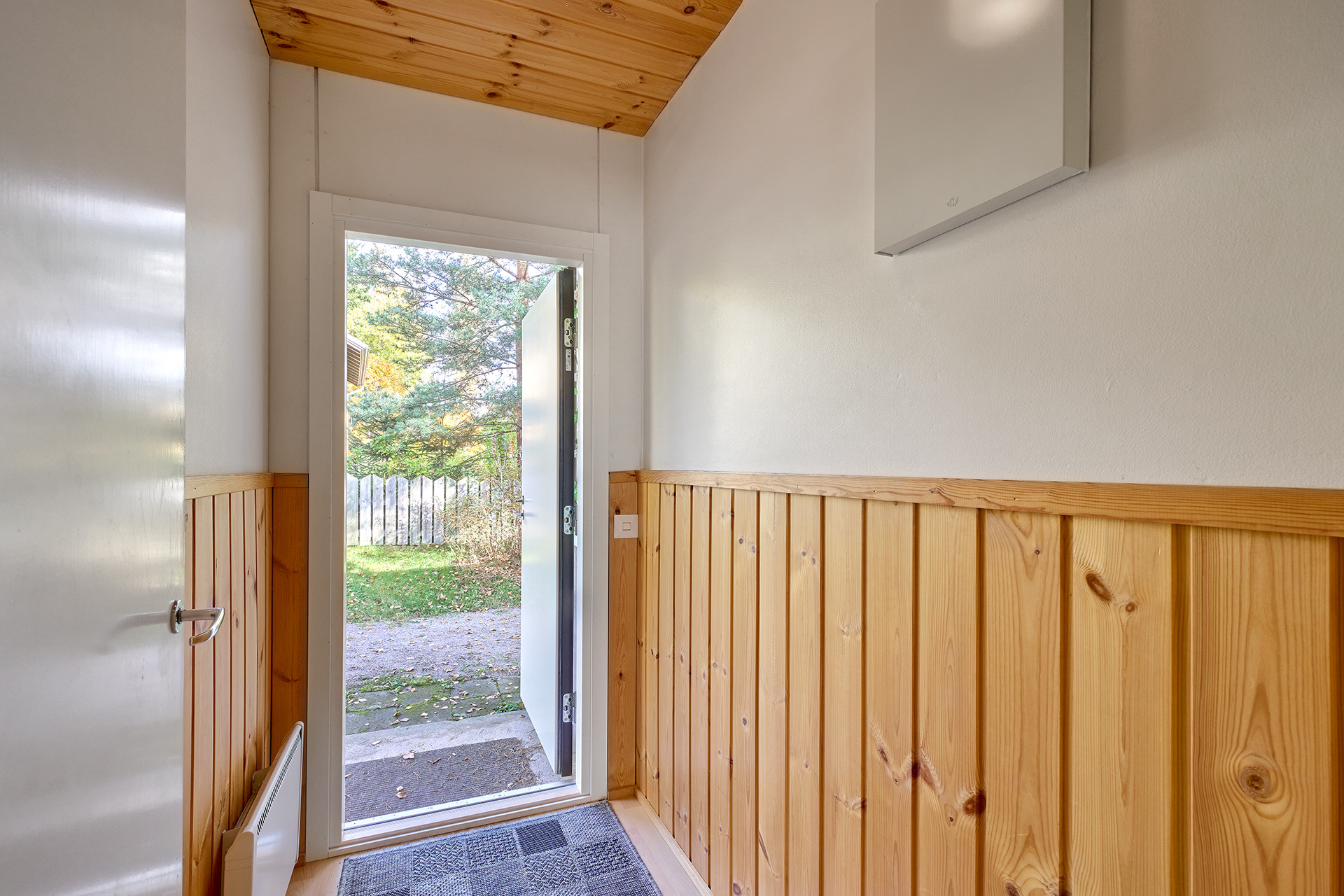 Lehtorinne 9, Routio, Lohja