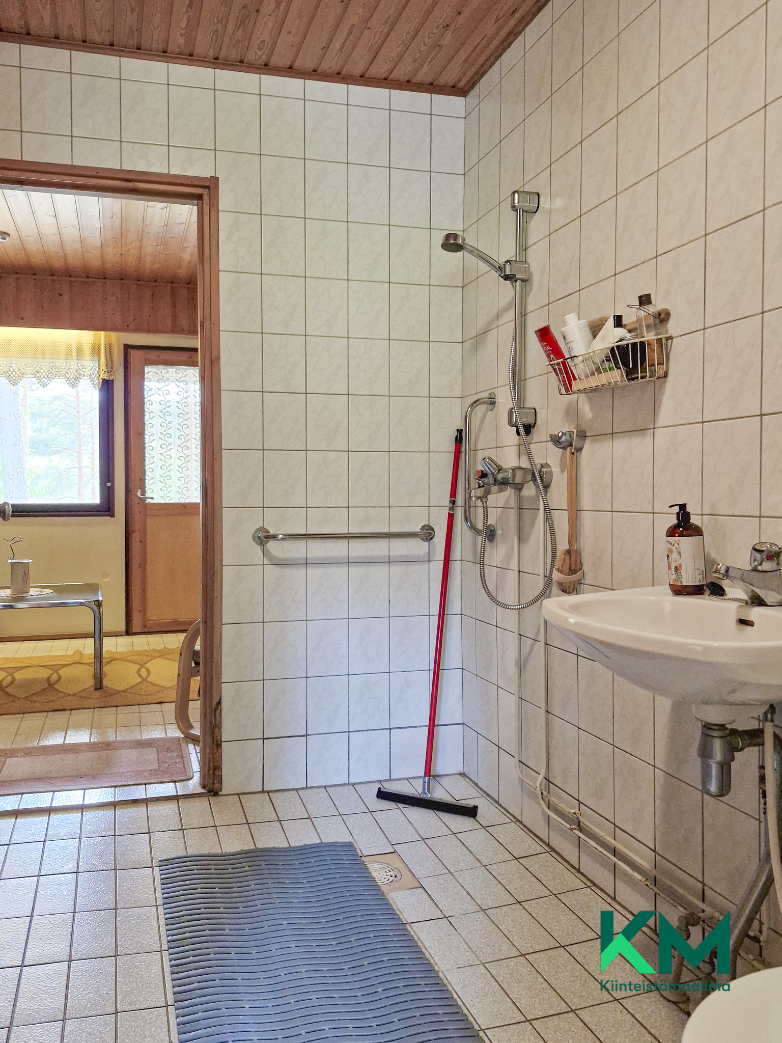 Pirttiniementie 27, Enonkoski