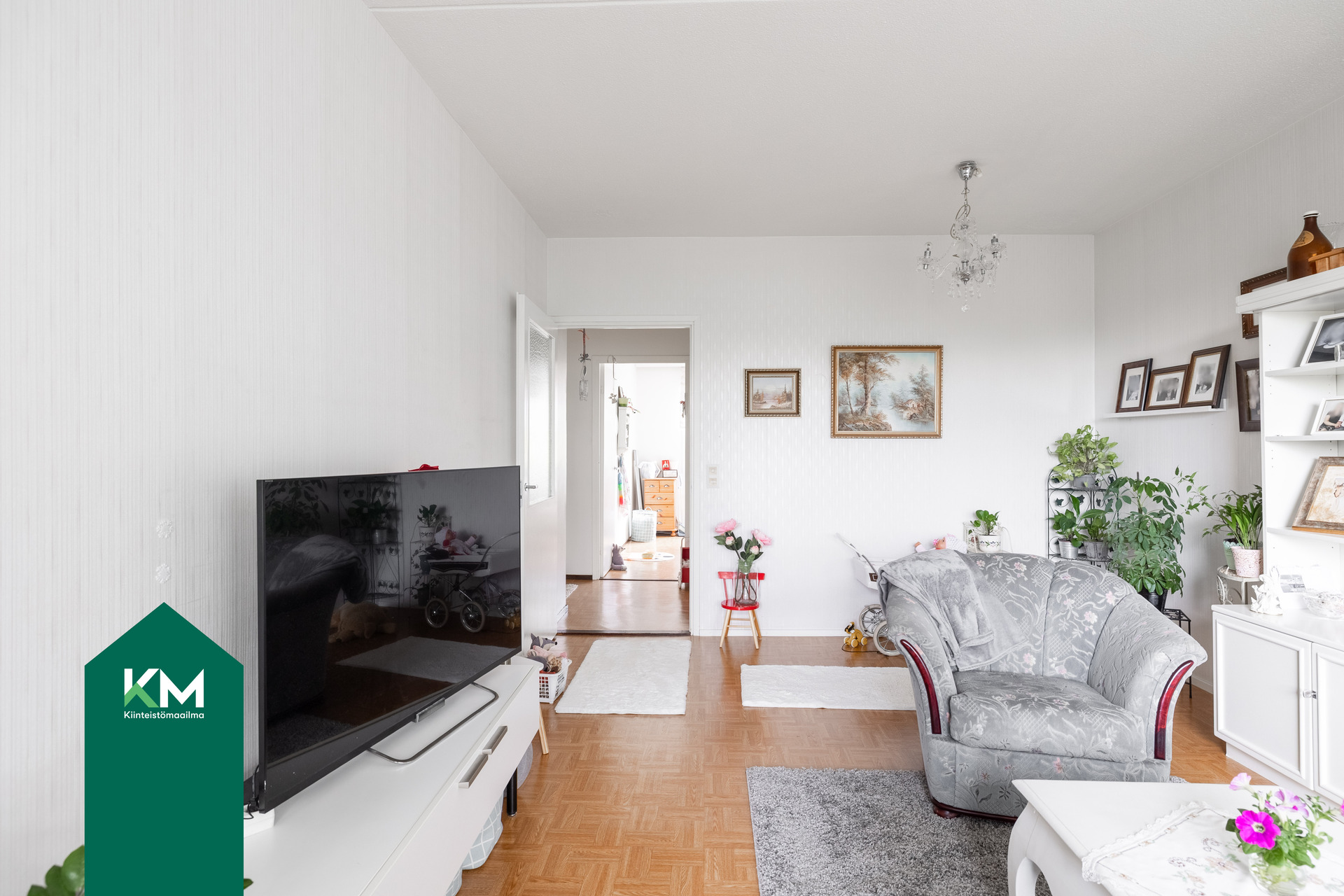 Äijänkatu 8, Hovila, Kotka