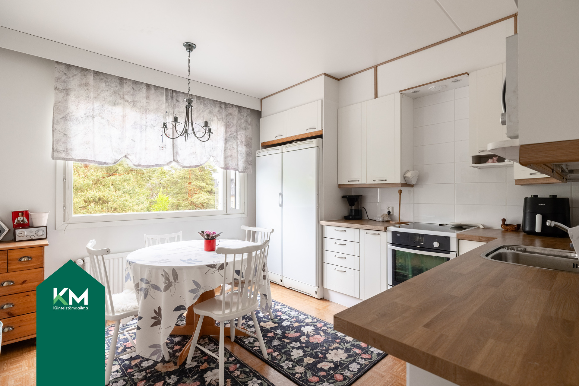 Äijänkatu 8, Hovila, Kotka