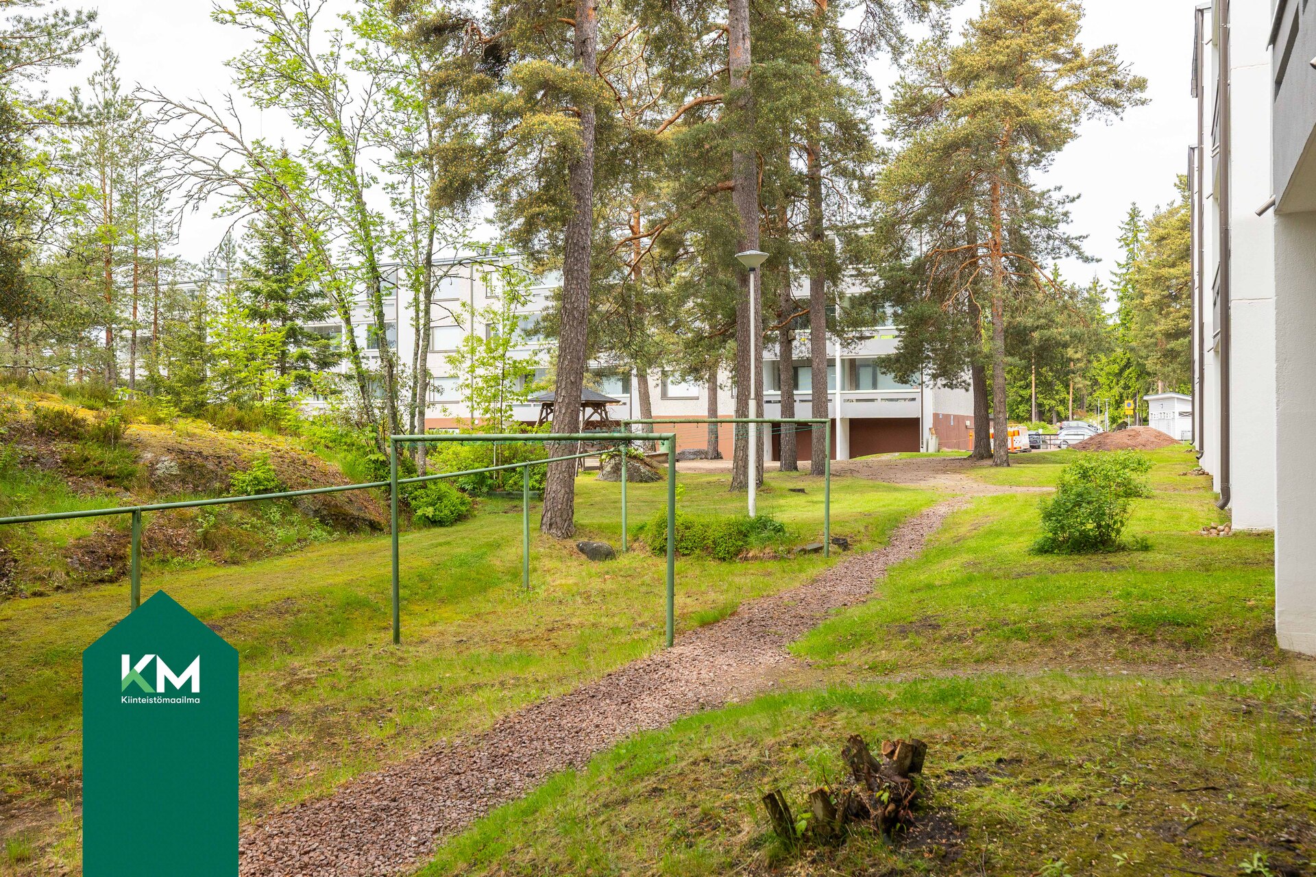 Äijänkatu 8, Hovila, Kotka
