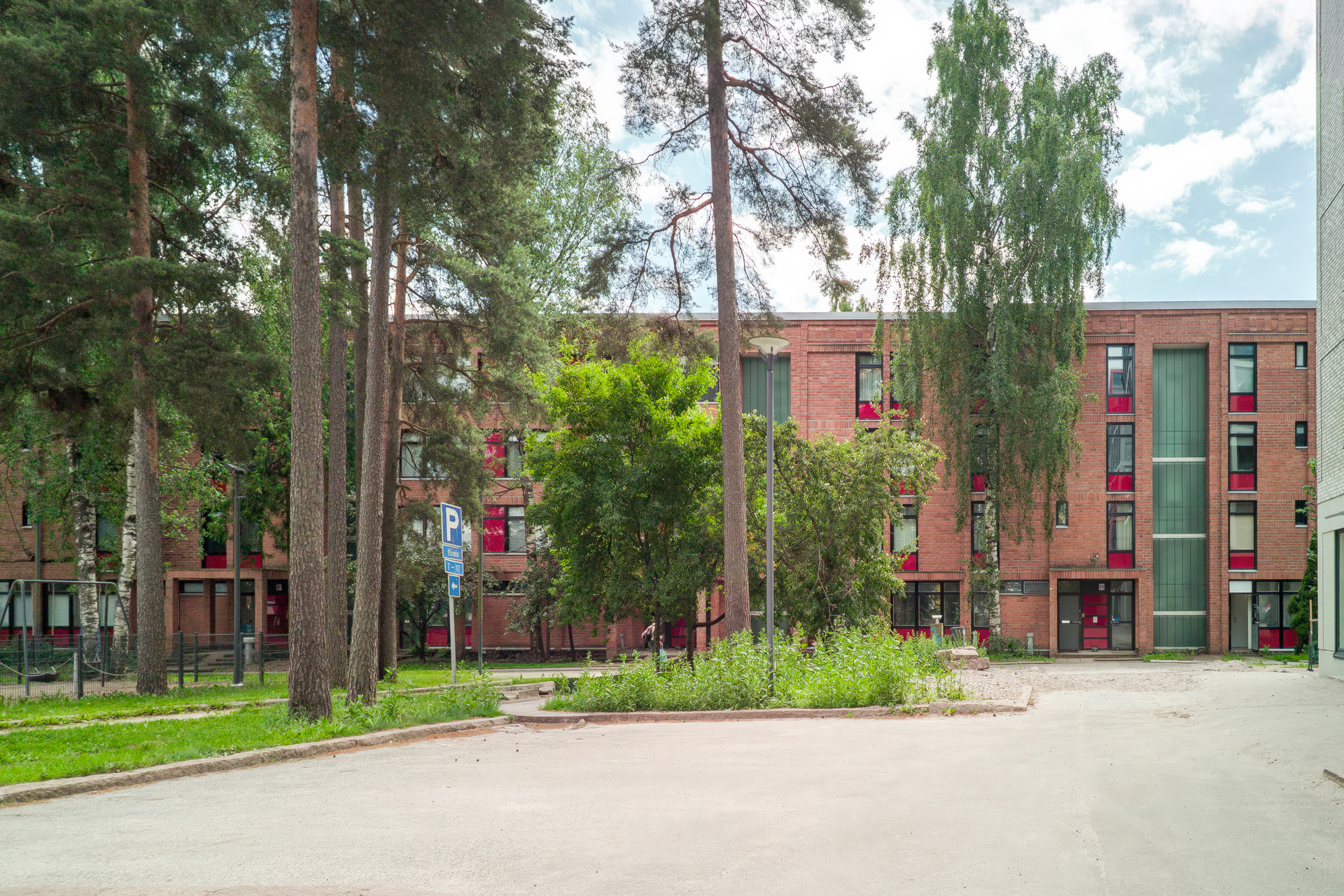 Maapallonkatu 8, Olari, Espoo