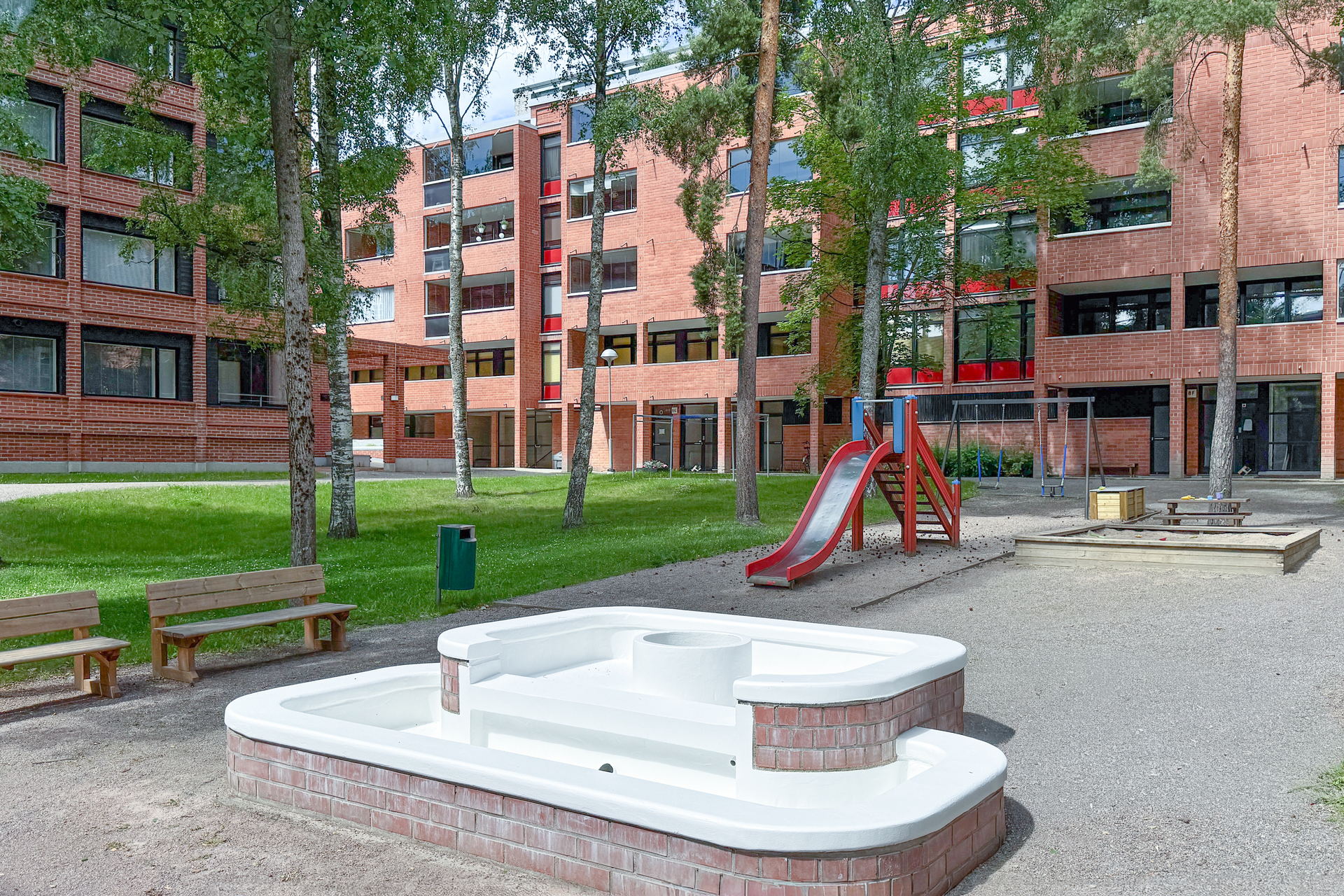Maapallonkatu 8, Olari, Espoo
