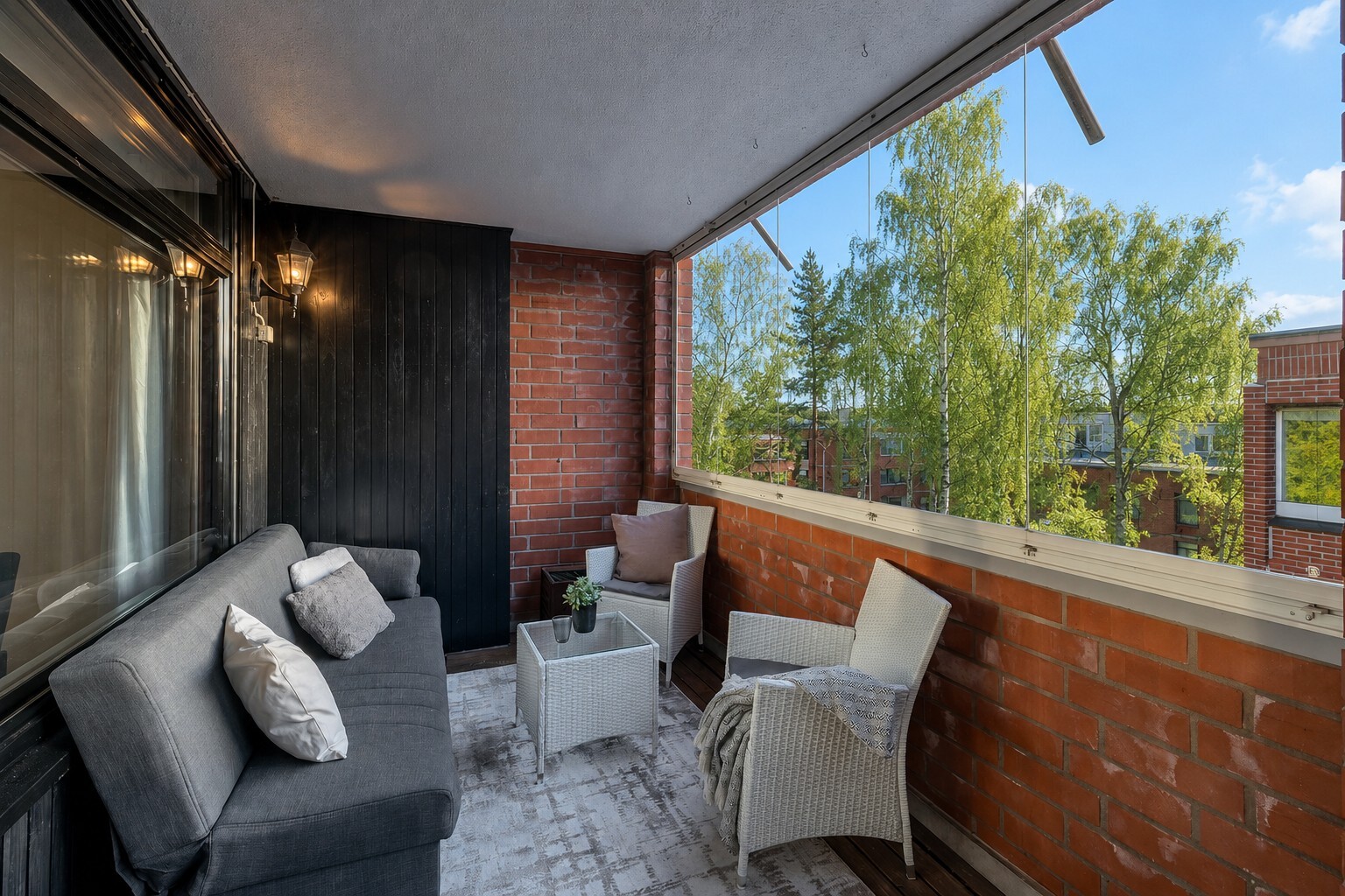 Maapallonkatu 8, Olari, Espoo