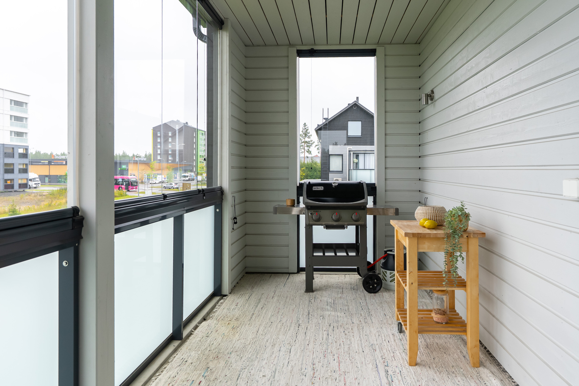 Sotilasmarssi 6, Hiukkavaara, Oulu