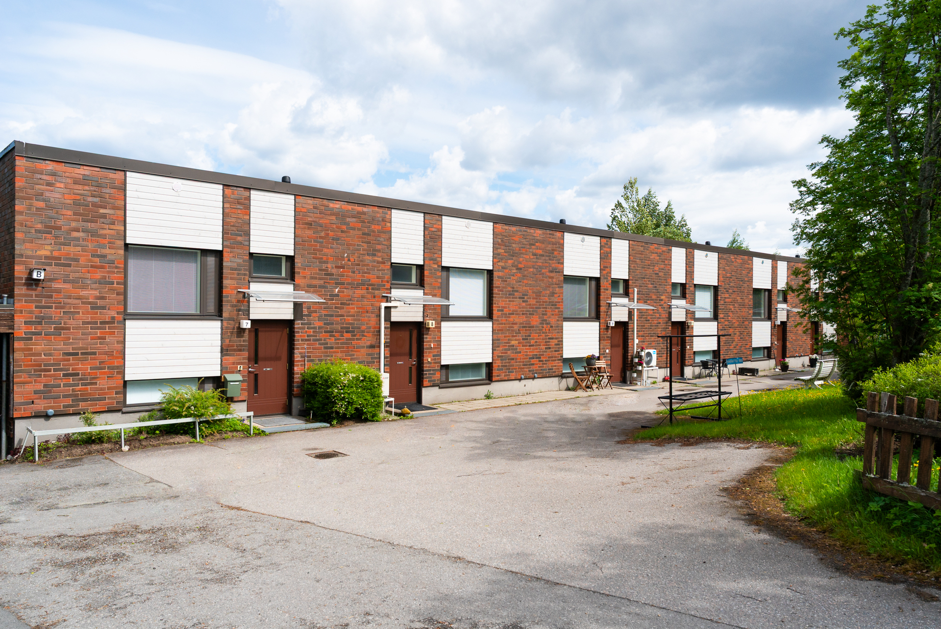 Saarijärventie 10, Jyväskylä