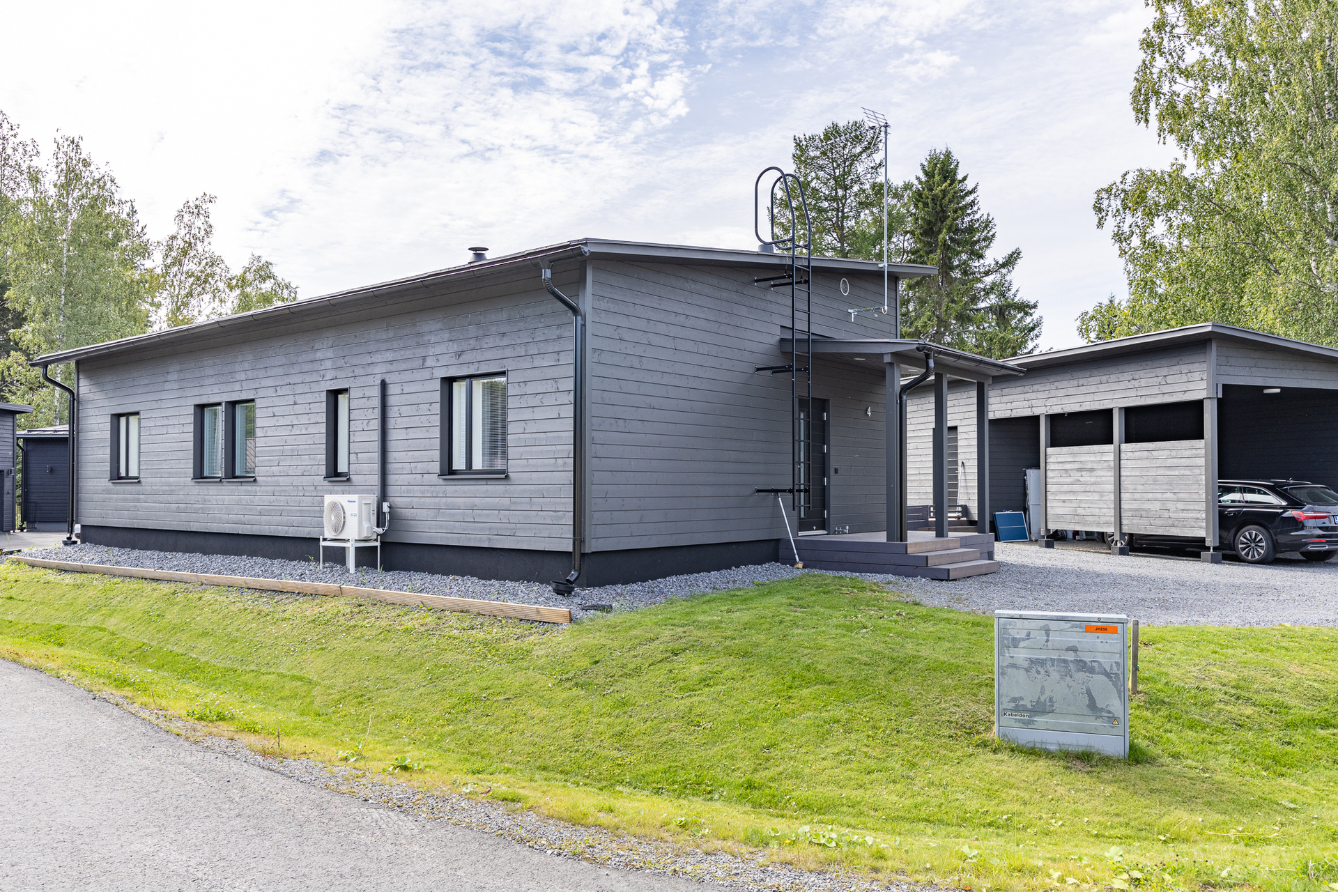 Karpalokuja 4, Vanhakylä, Valkeakoski