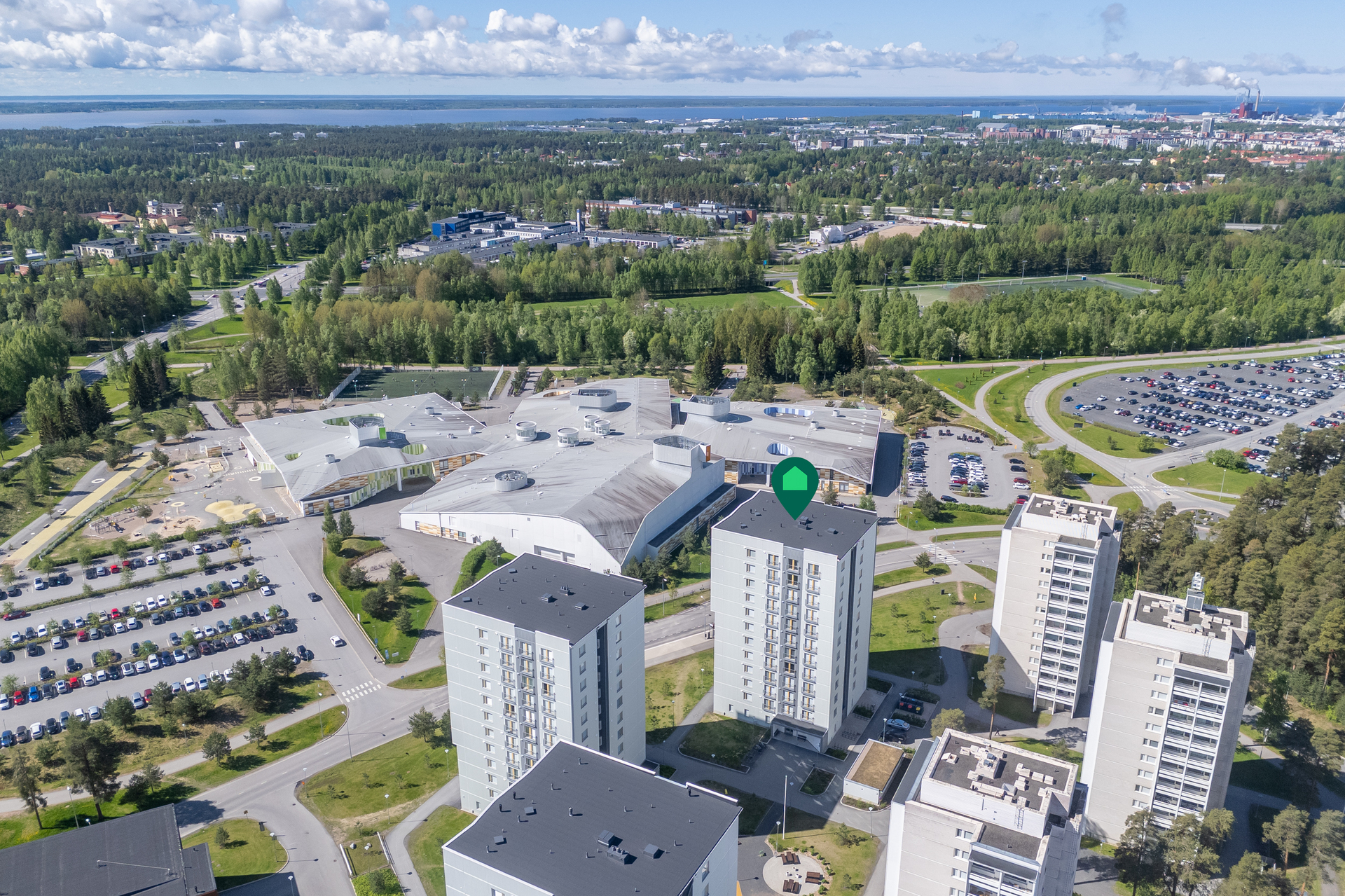 Hoitajanrinne 7, Sairaalanrinne, Oulu