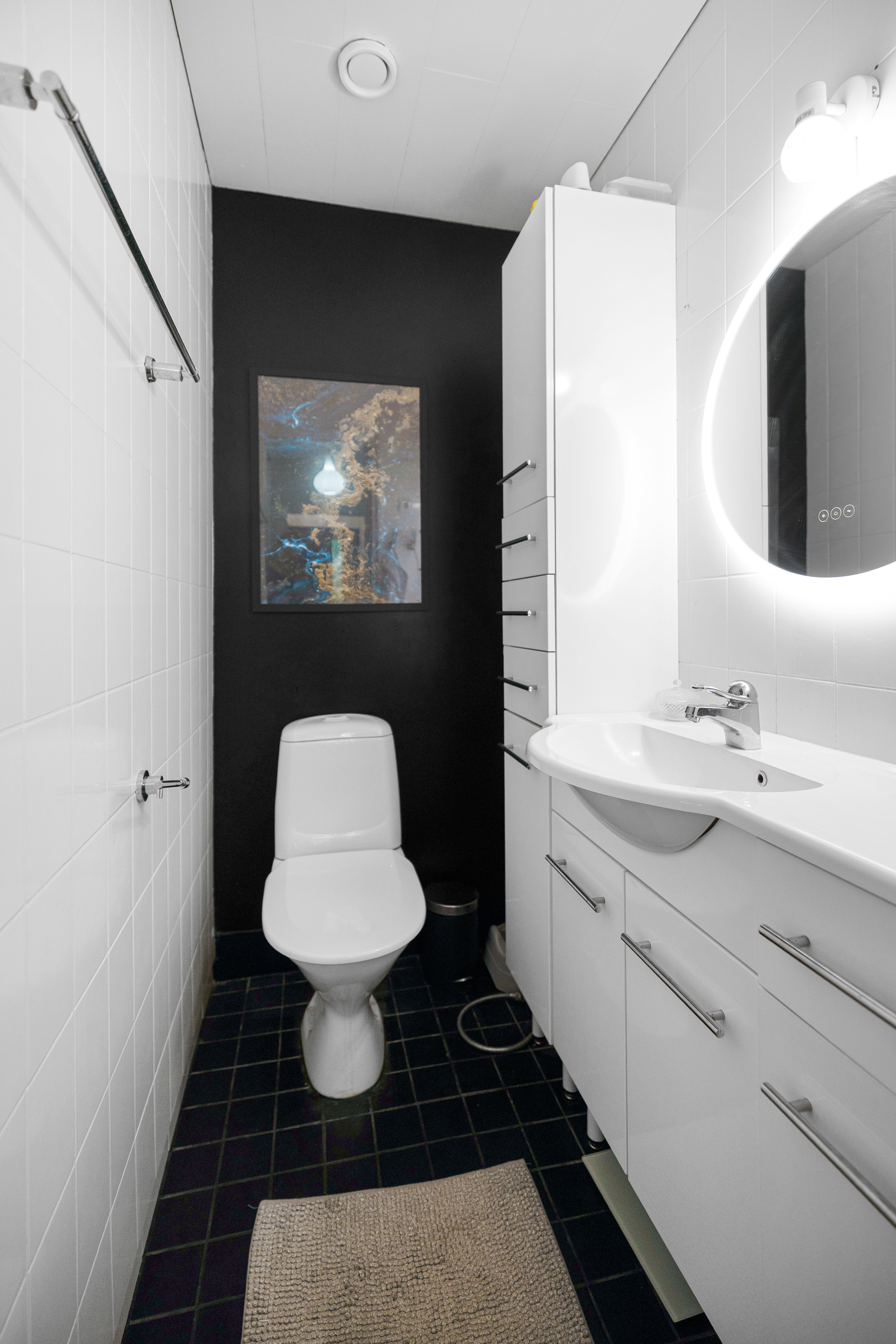 Erillinen wc