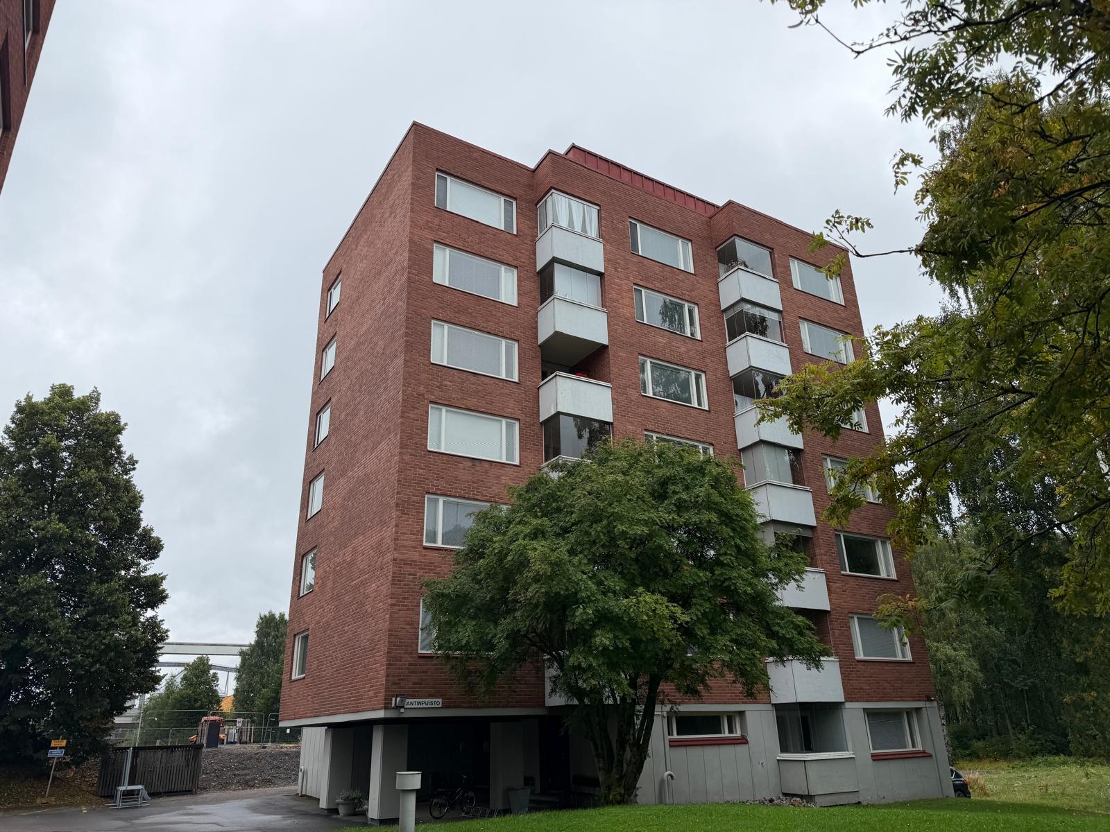 Antinpuisto 1 , Päiviönsaari, Varkaus