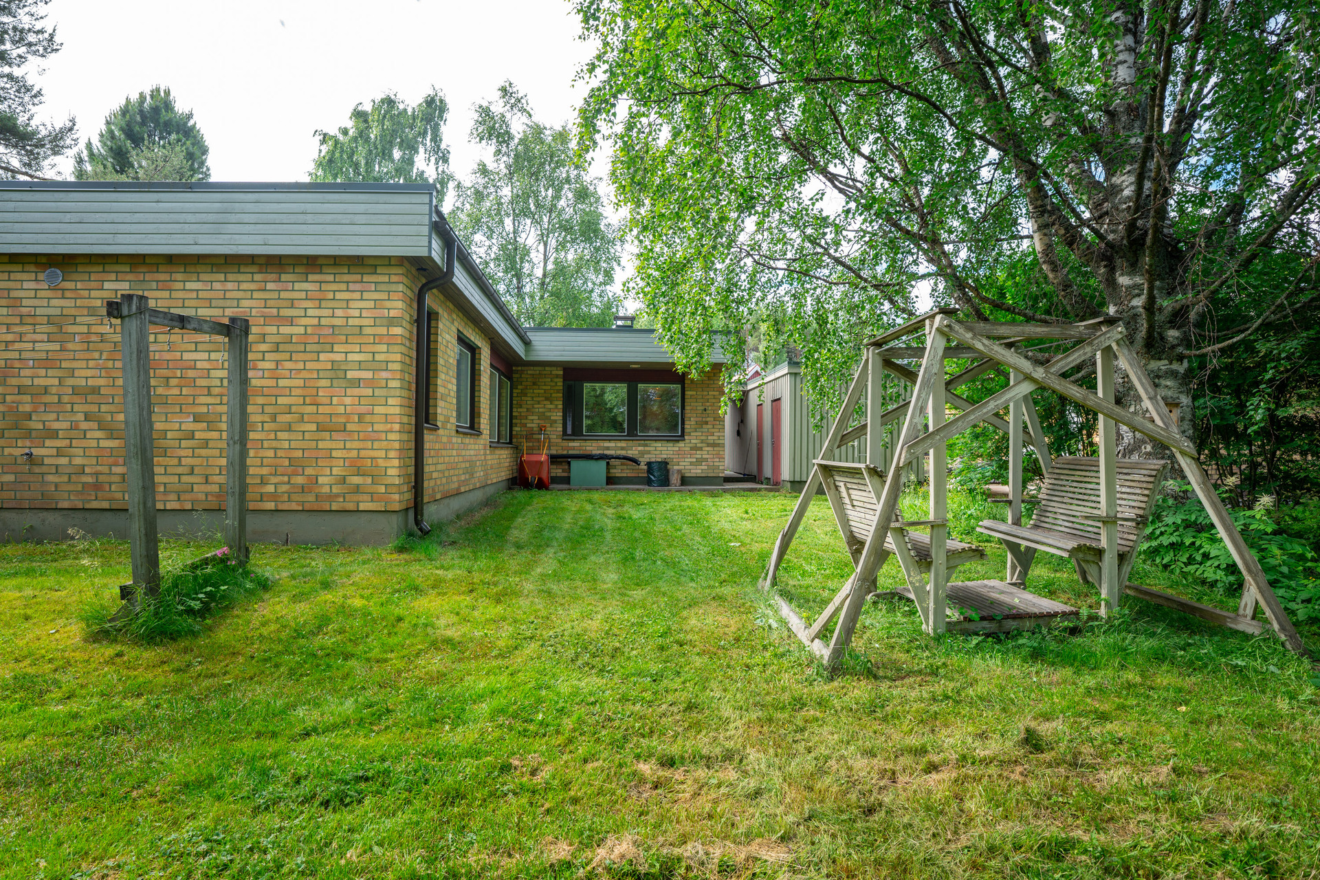 Mesiheinäntie 12, Kajaani