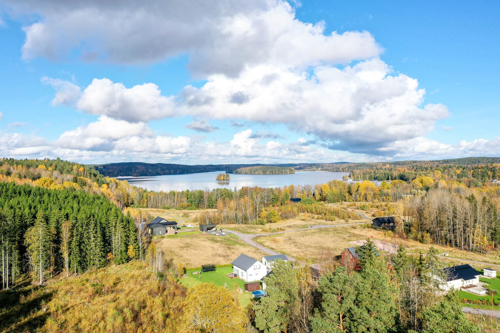 Majvikinpiha 5, Vihti
