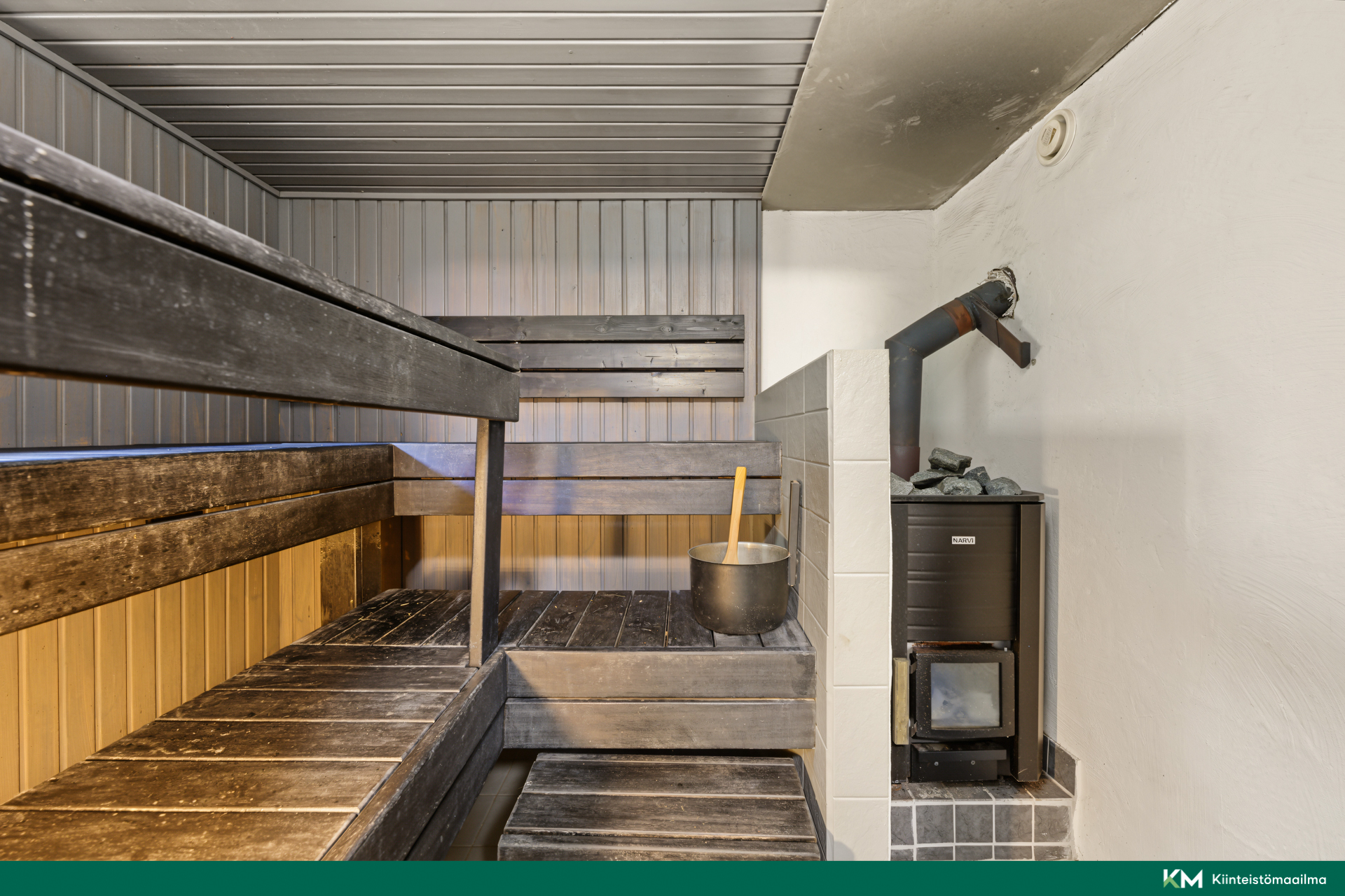 Päärakennuksen sauna