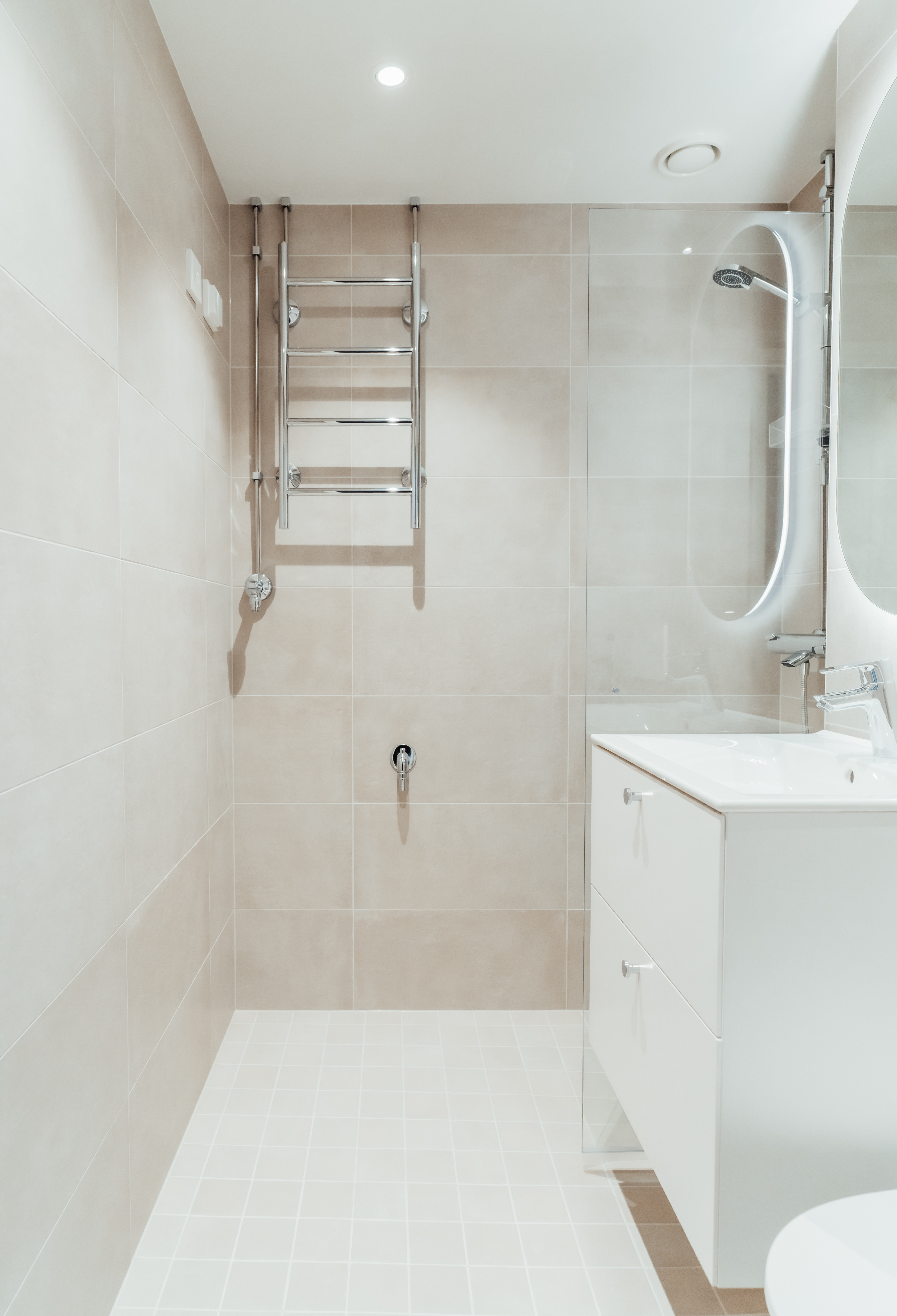 Näyttelijäntie 12, Pohjois-Haaga, Helsinki