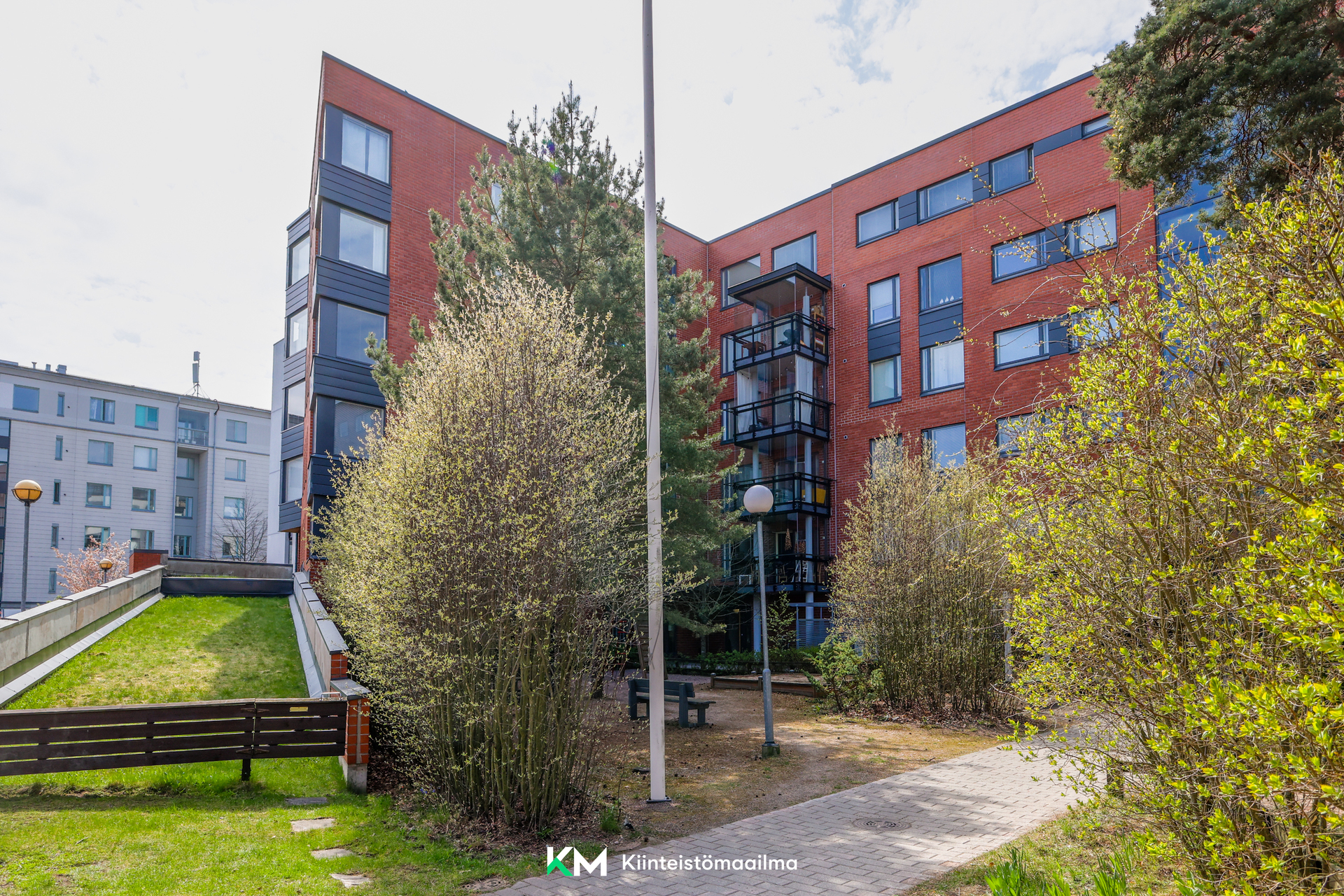 Gustav Pauligin katu 10, Aurinkolahti, Helsinki