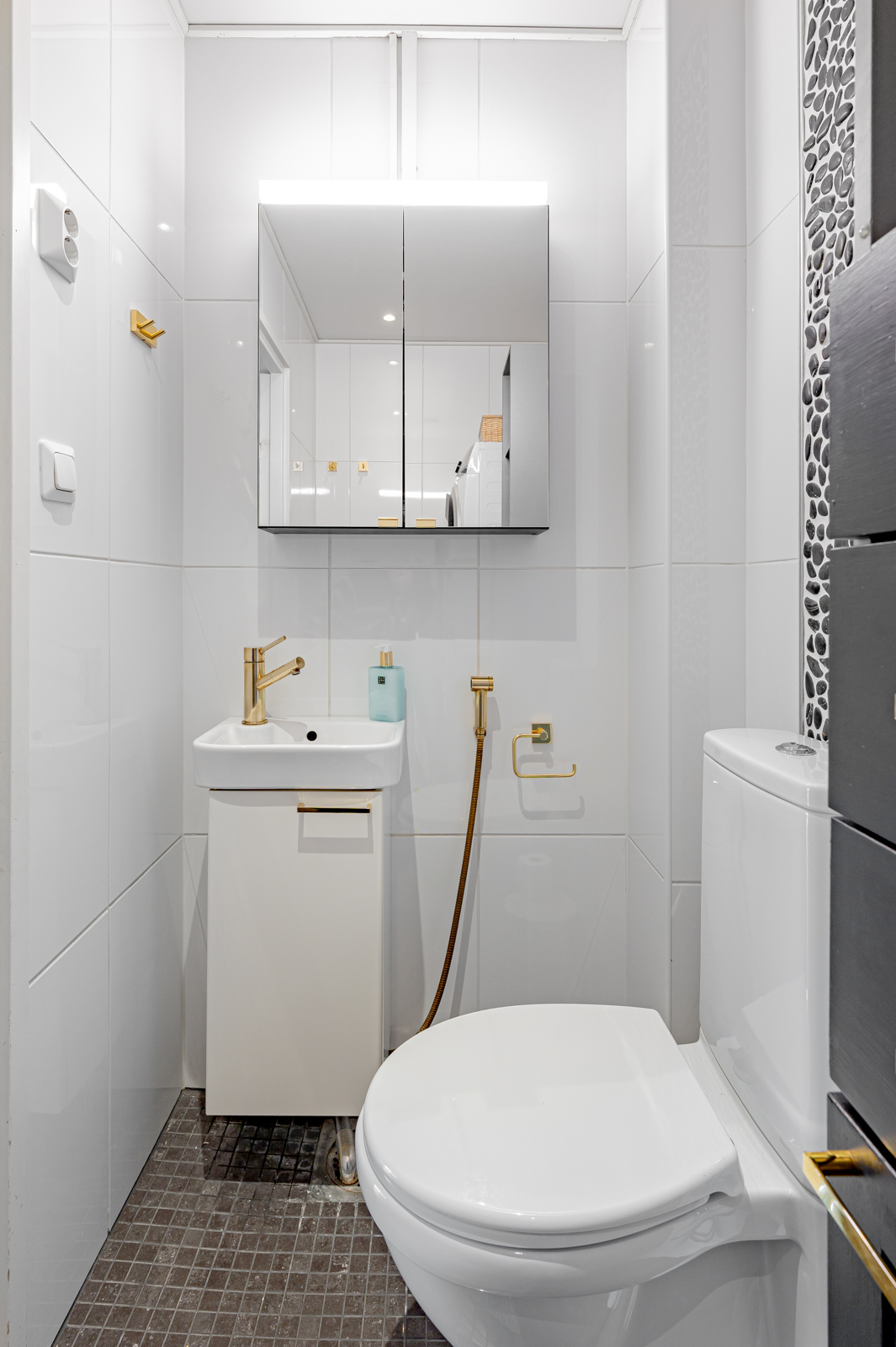 Huopalahdentie 8a, Munkkiniemi, Helsinki