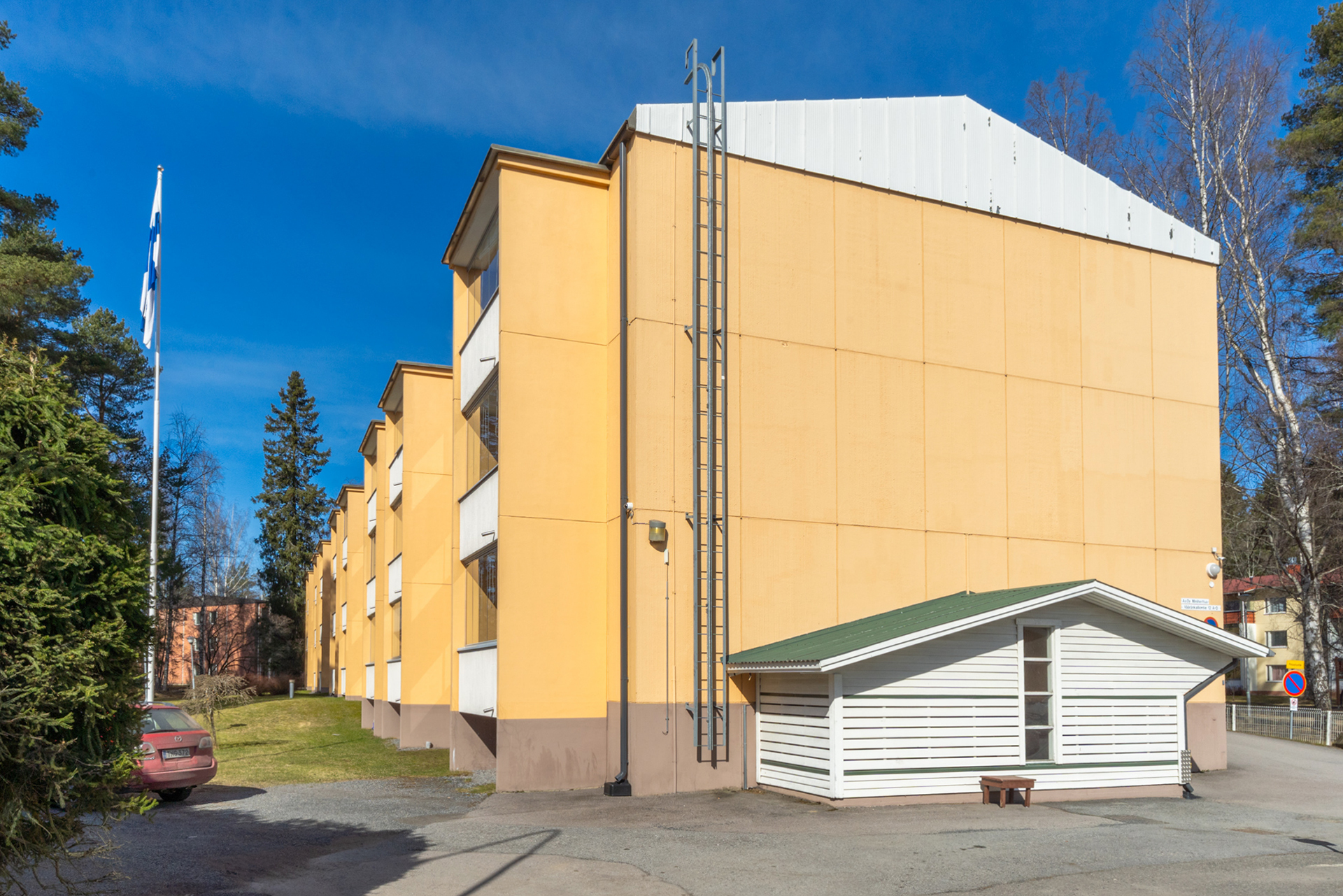 Vääränkalliontie 12, Kangasala